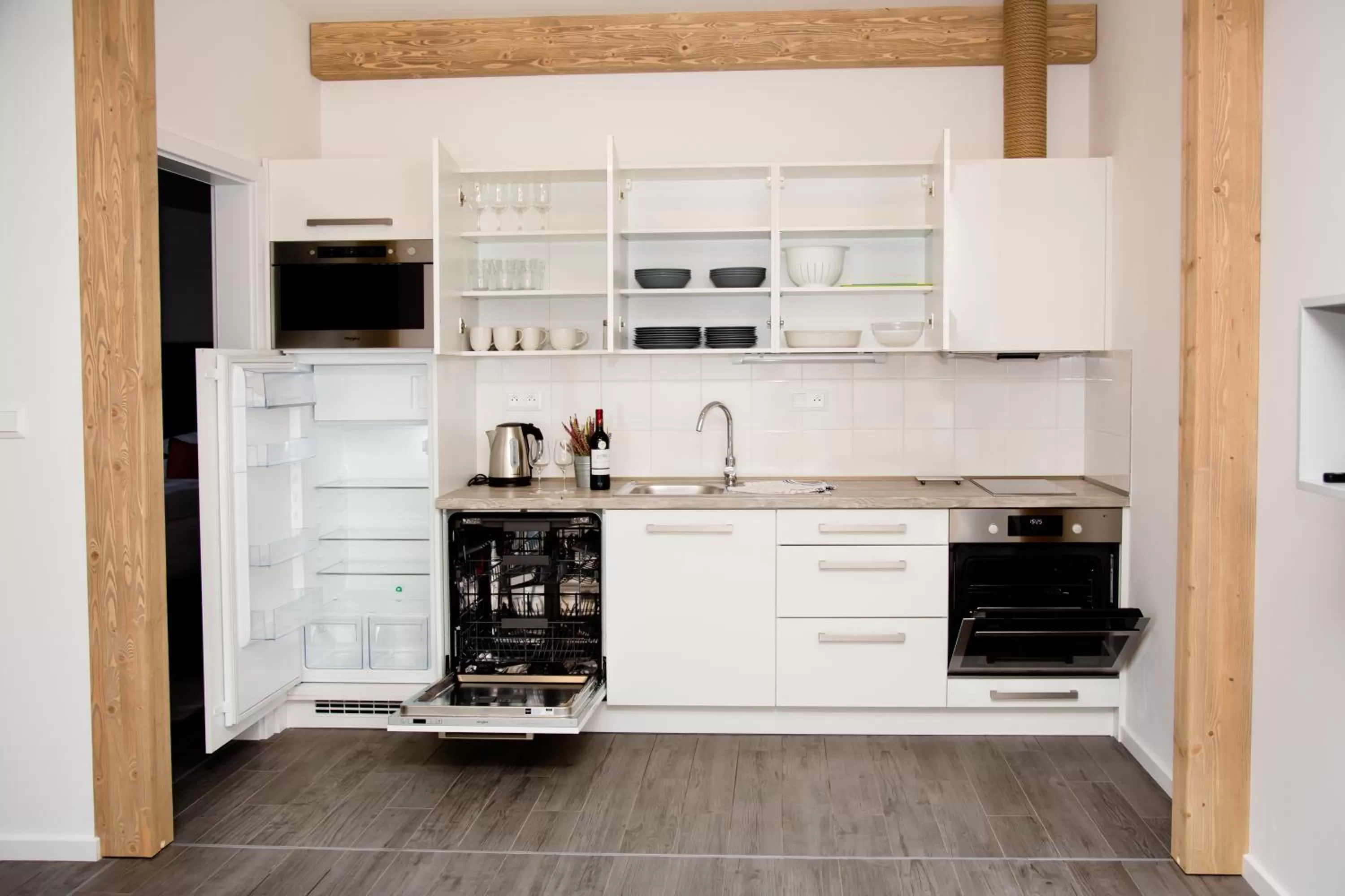 Kitchen or kitchenette in Equitana Hotel Resort