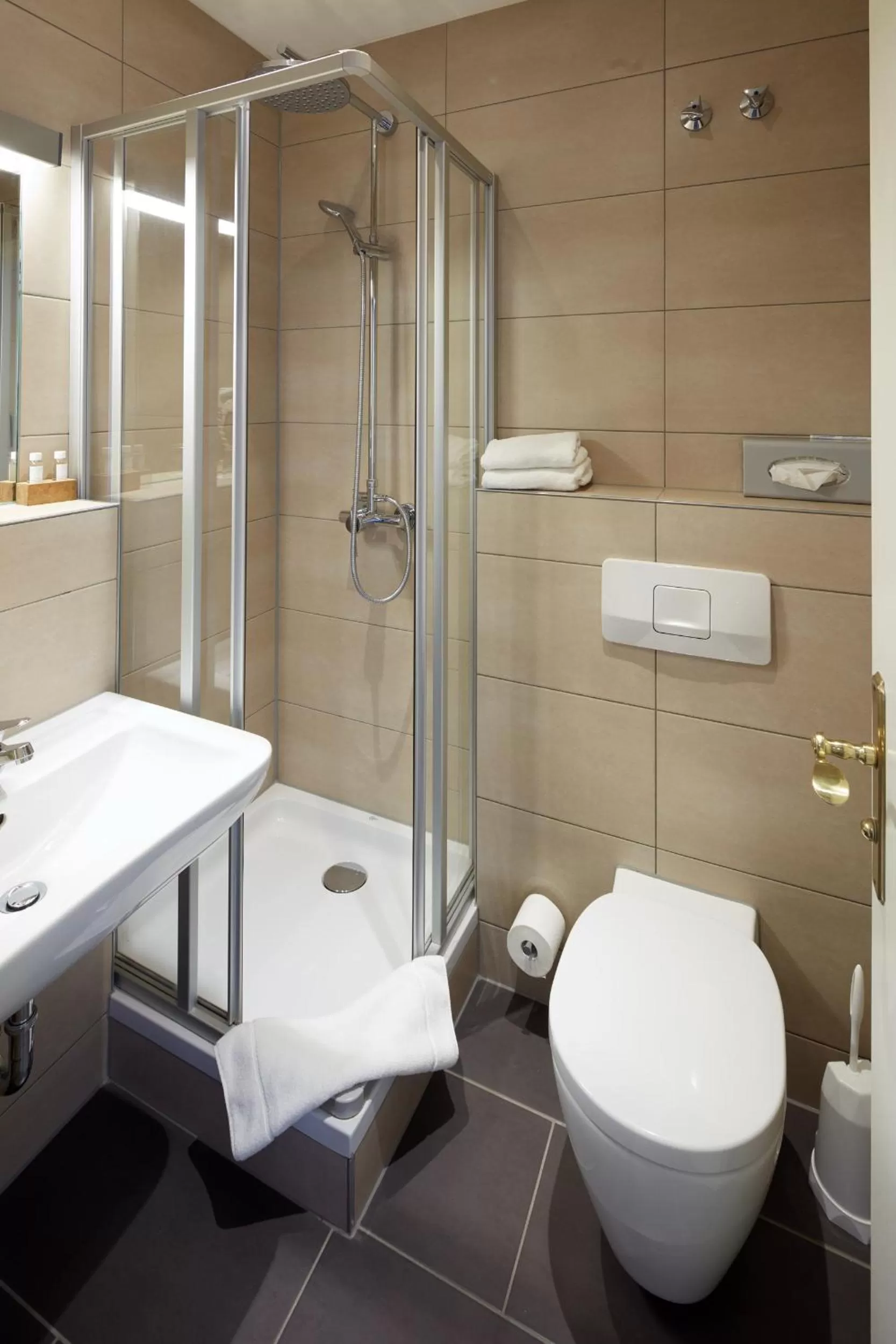 Bathroom in NaturKulturHotel Stumpf