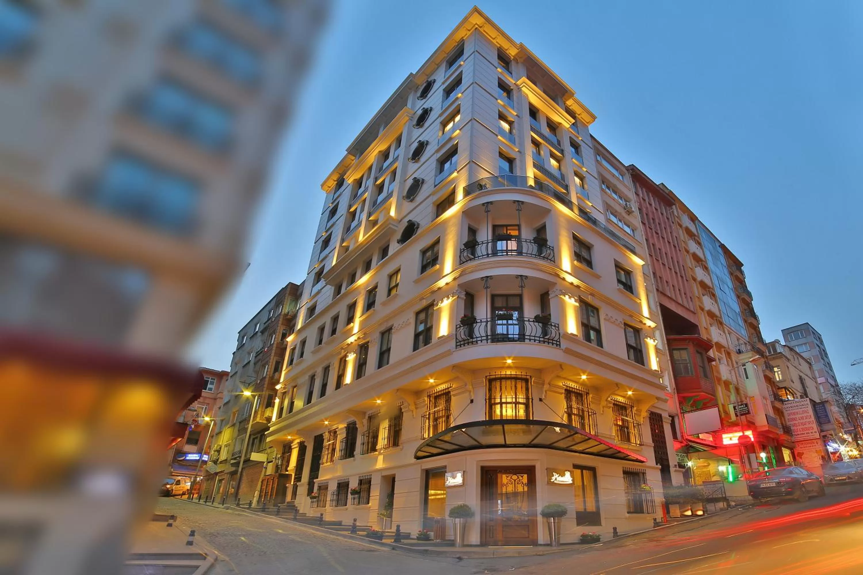 Property building in Adelmar Hotel Istanbul Sisli