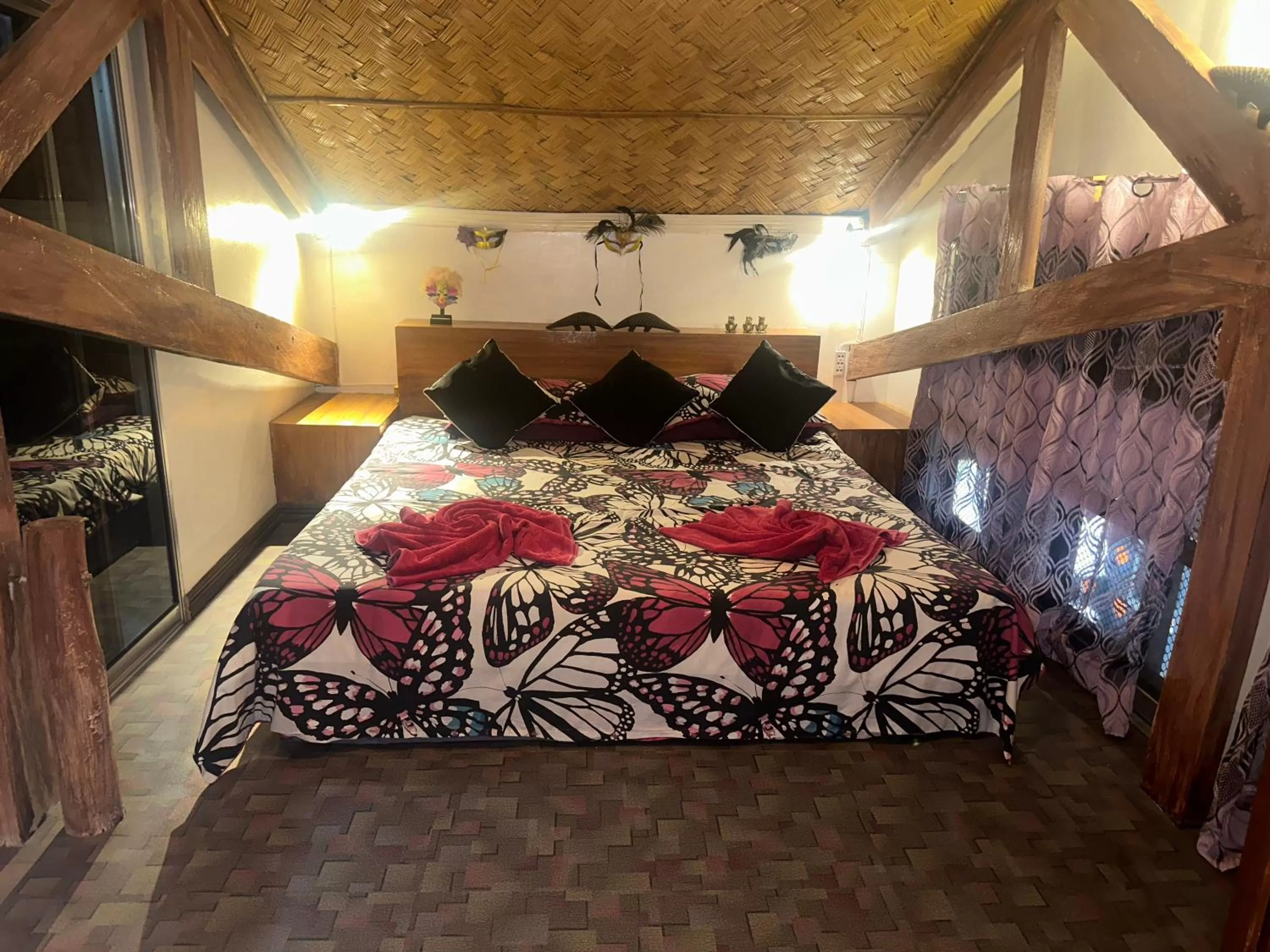 Photo of the whole room, Bed in Lala Panzi Bed and Breakfast