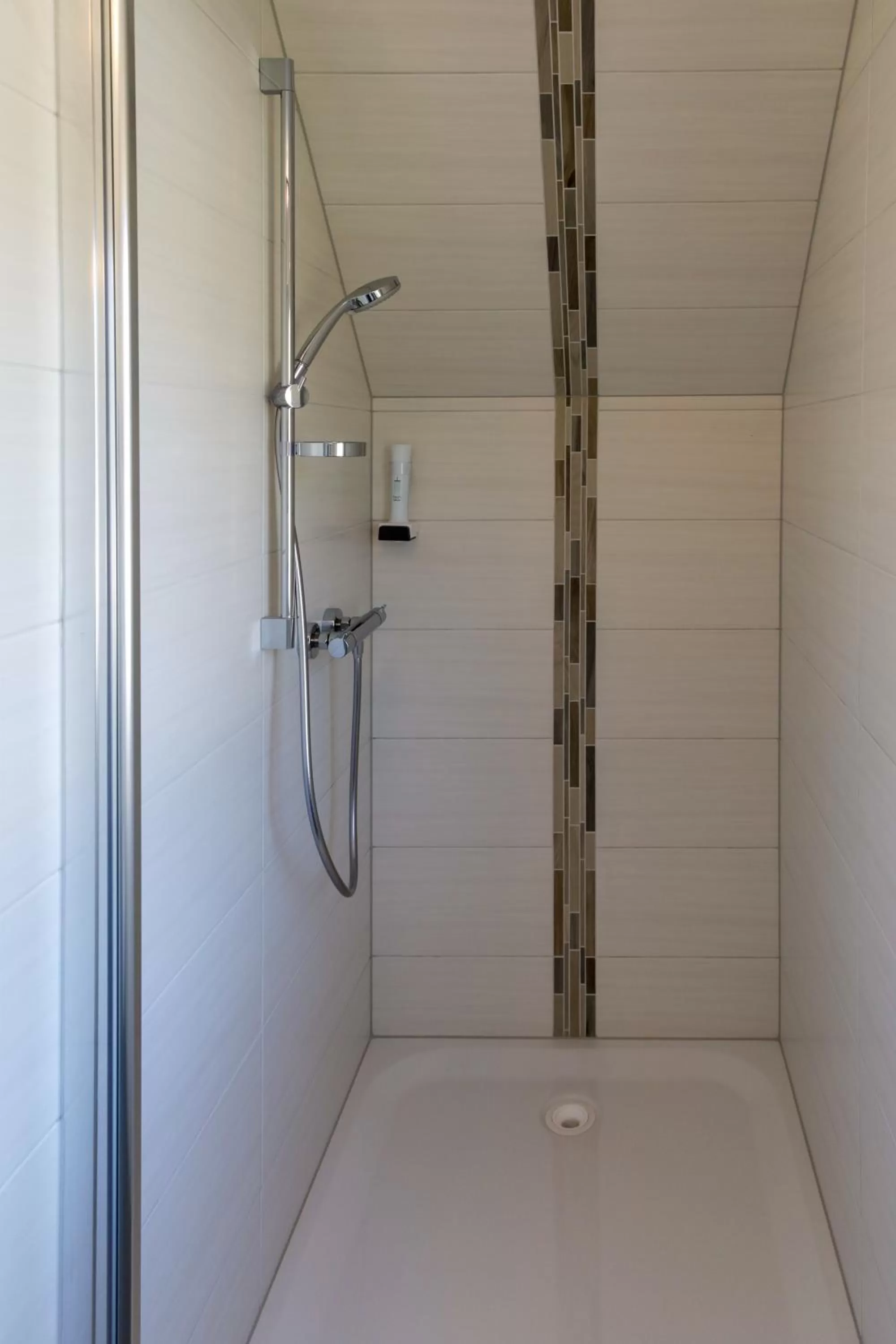 Shower in Hotel Brasserie Chaussee