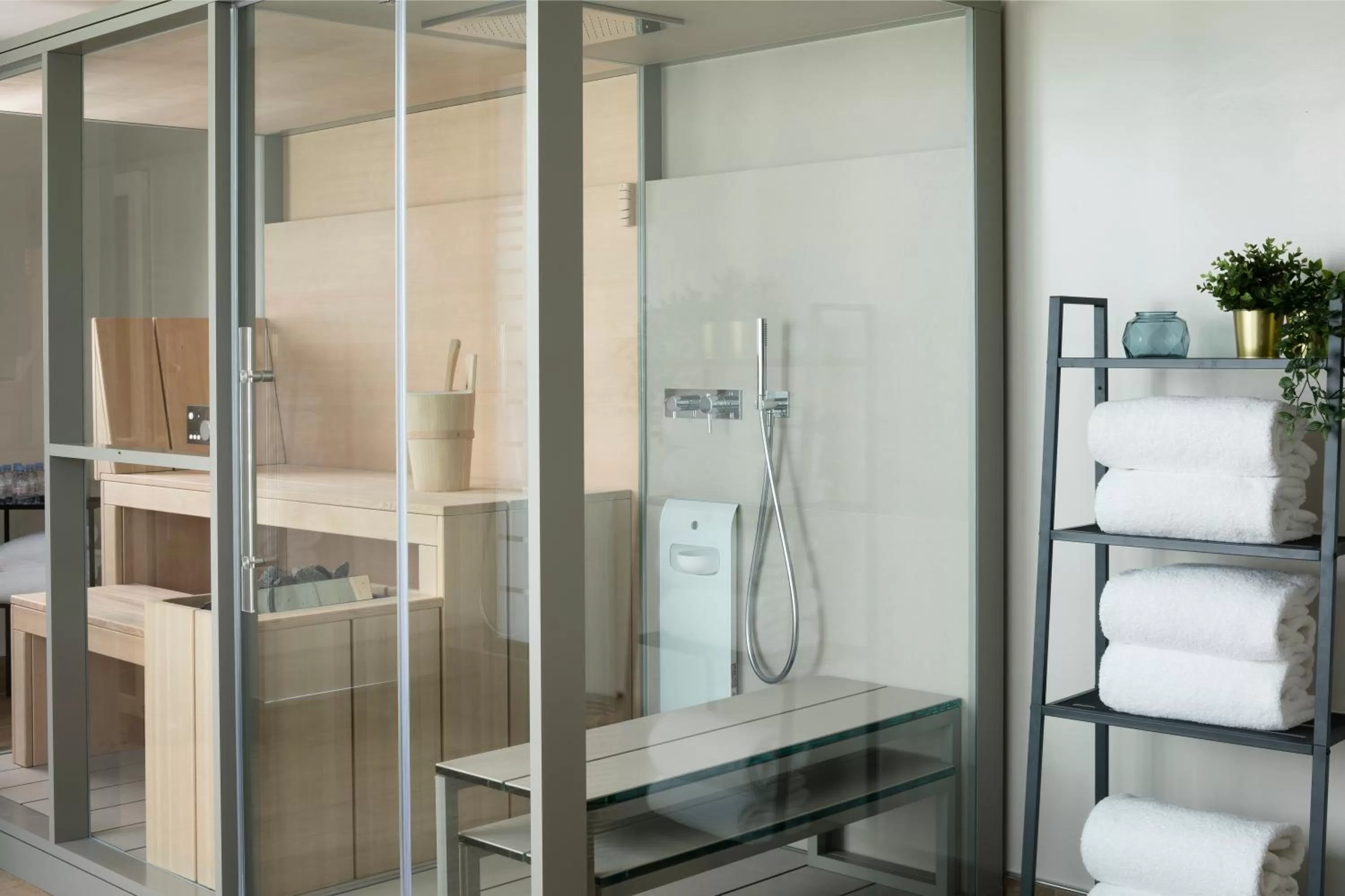 Sauna in Best Western Plus Hotel les Rives du Ter