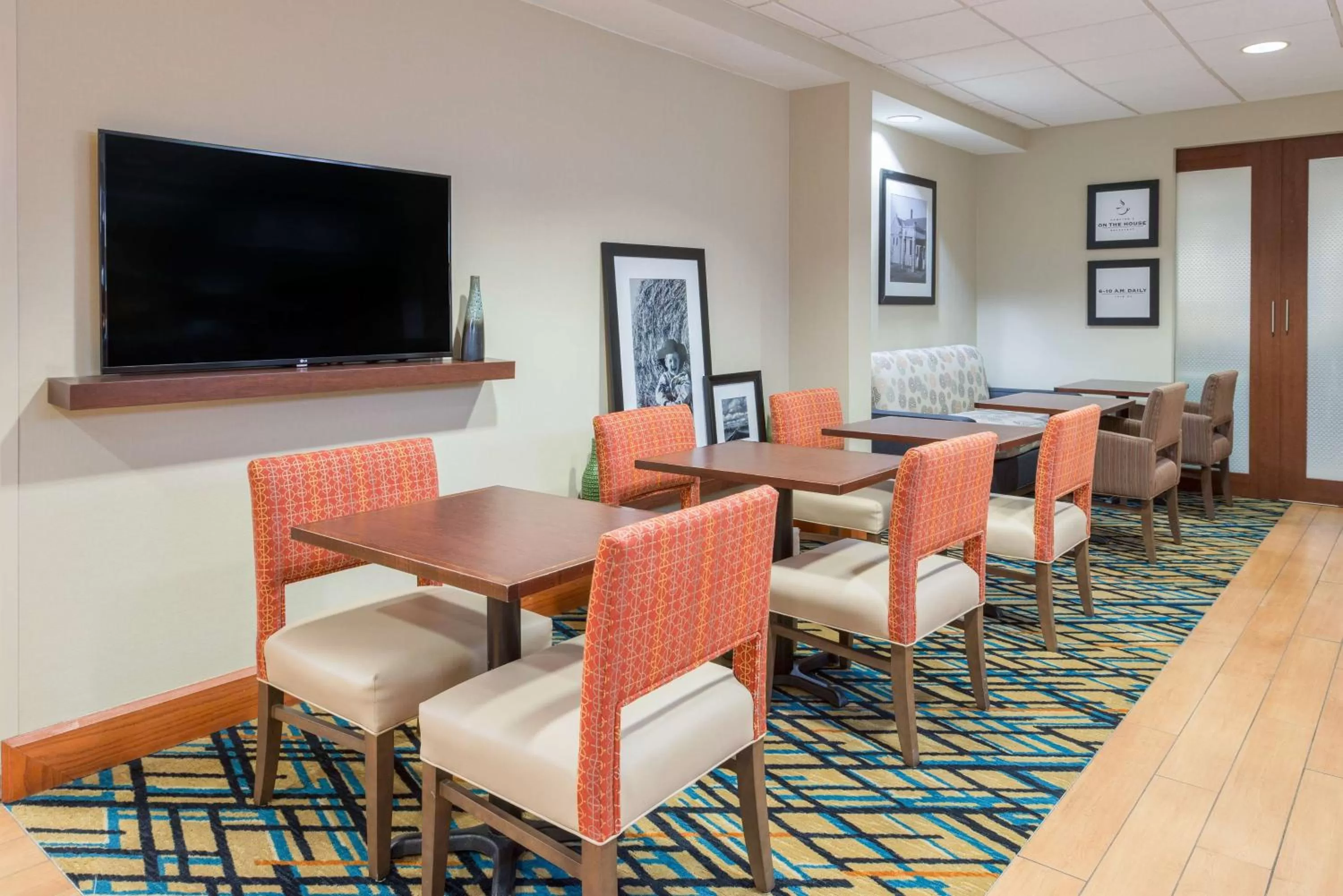 Lobby or reception in Hampton Inn Columbia