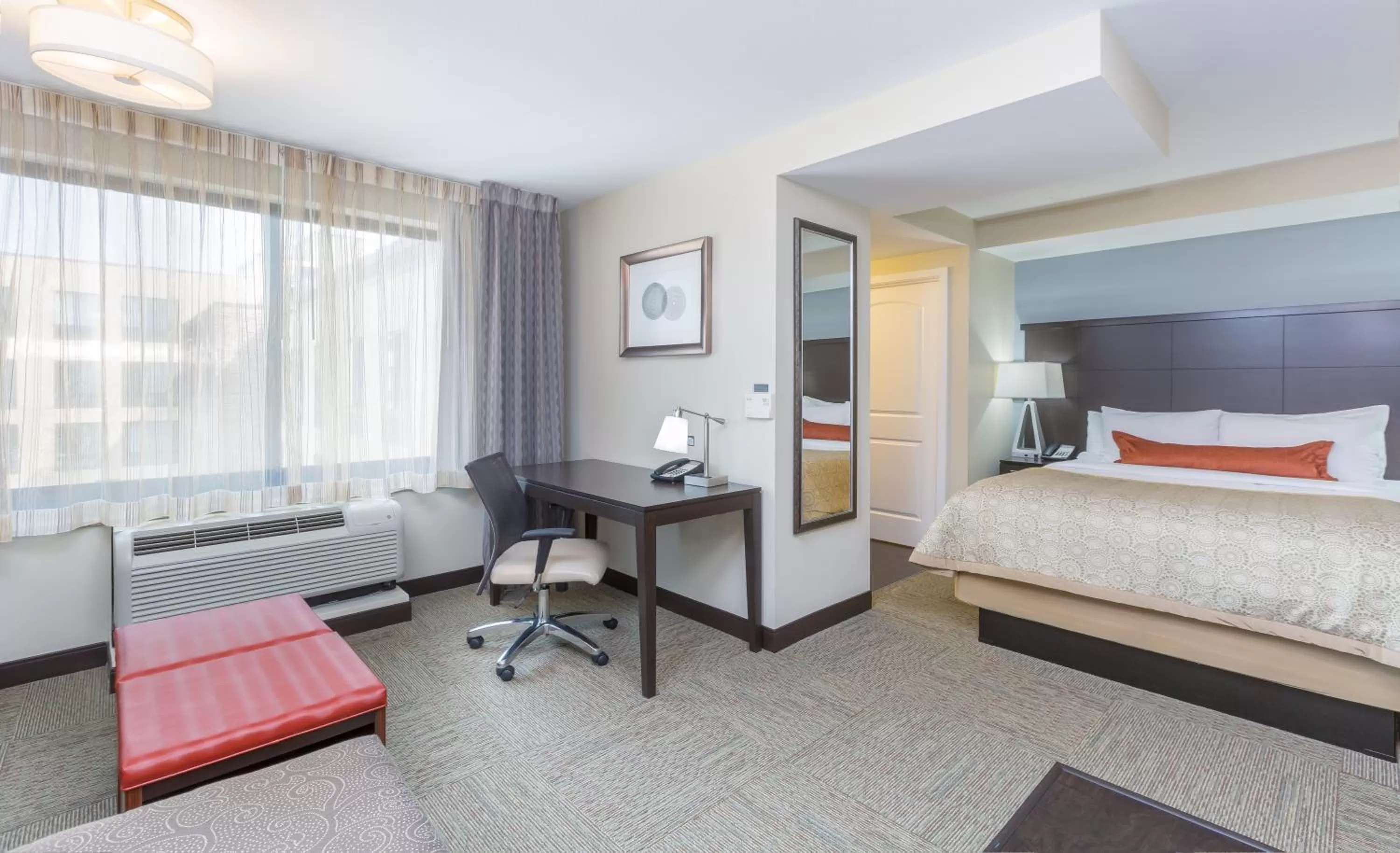 Photo of the whole room, Bed in Staybridge Suites Seattle - Fremont by IHG