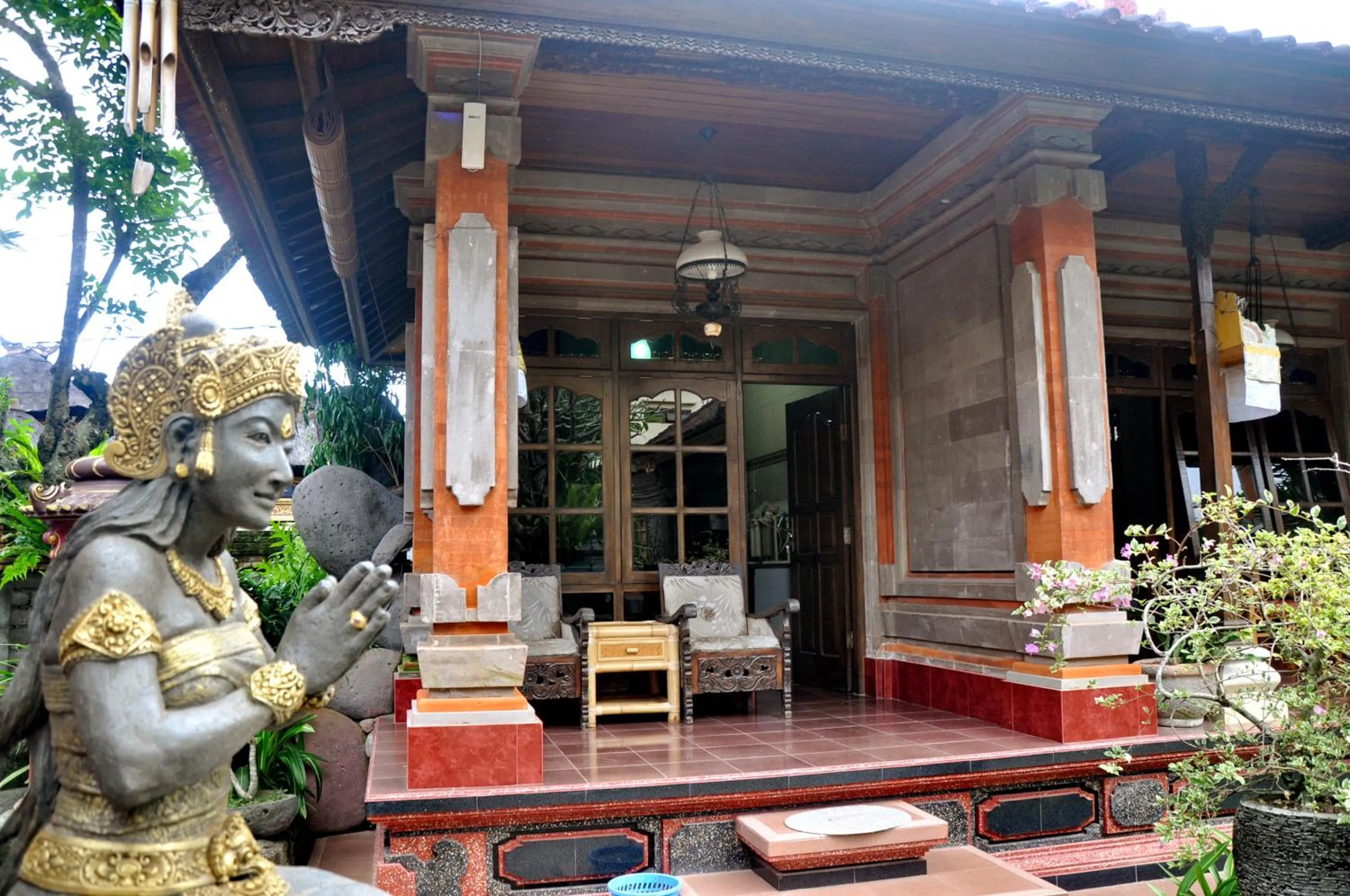 Patio in Nick's Homestay