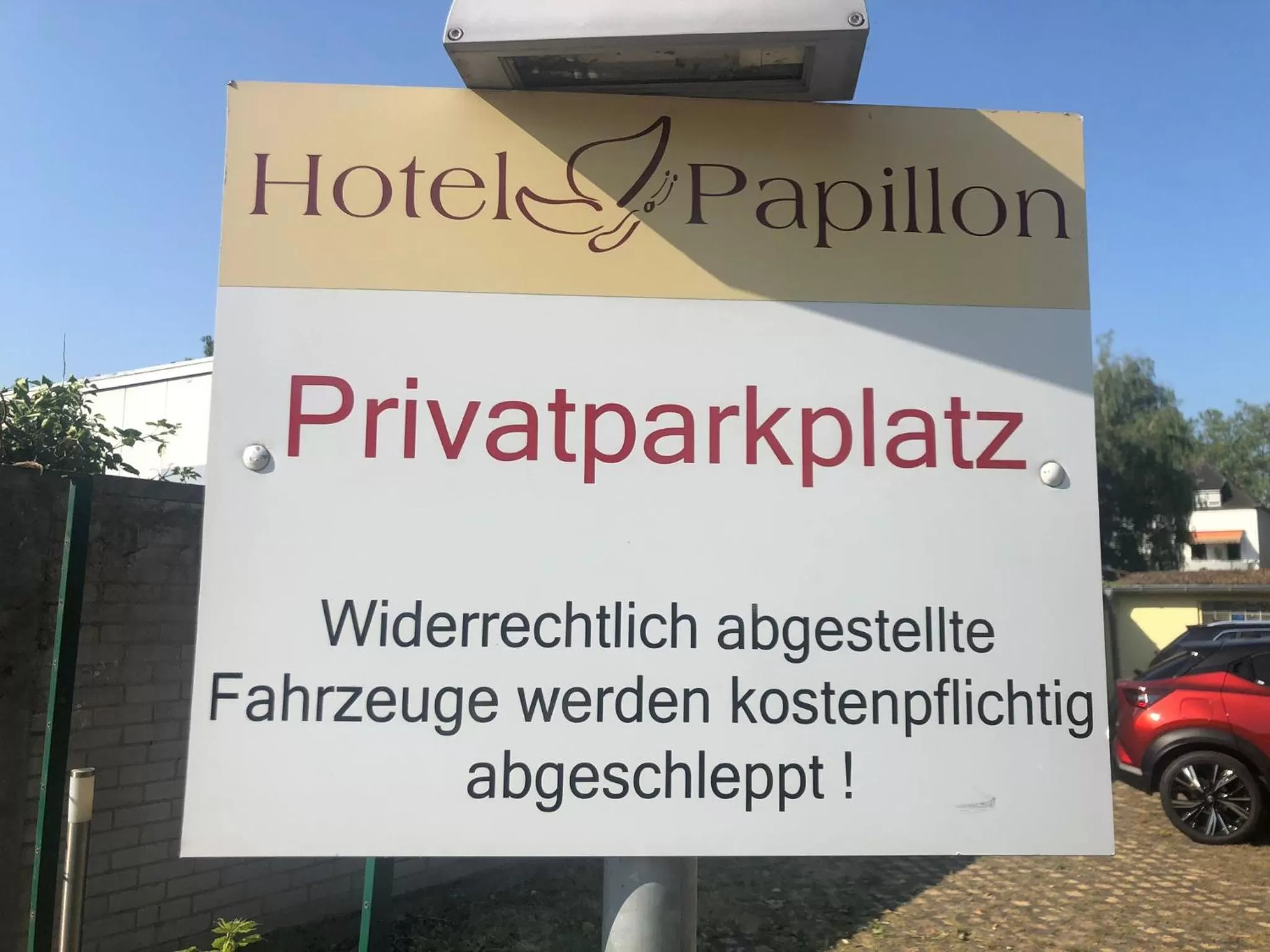 Parking in Boutique-garni Hotel Papillon