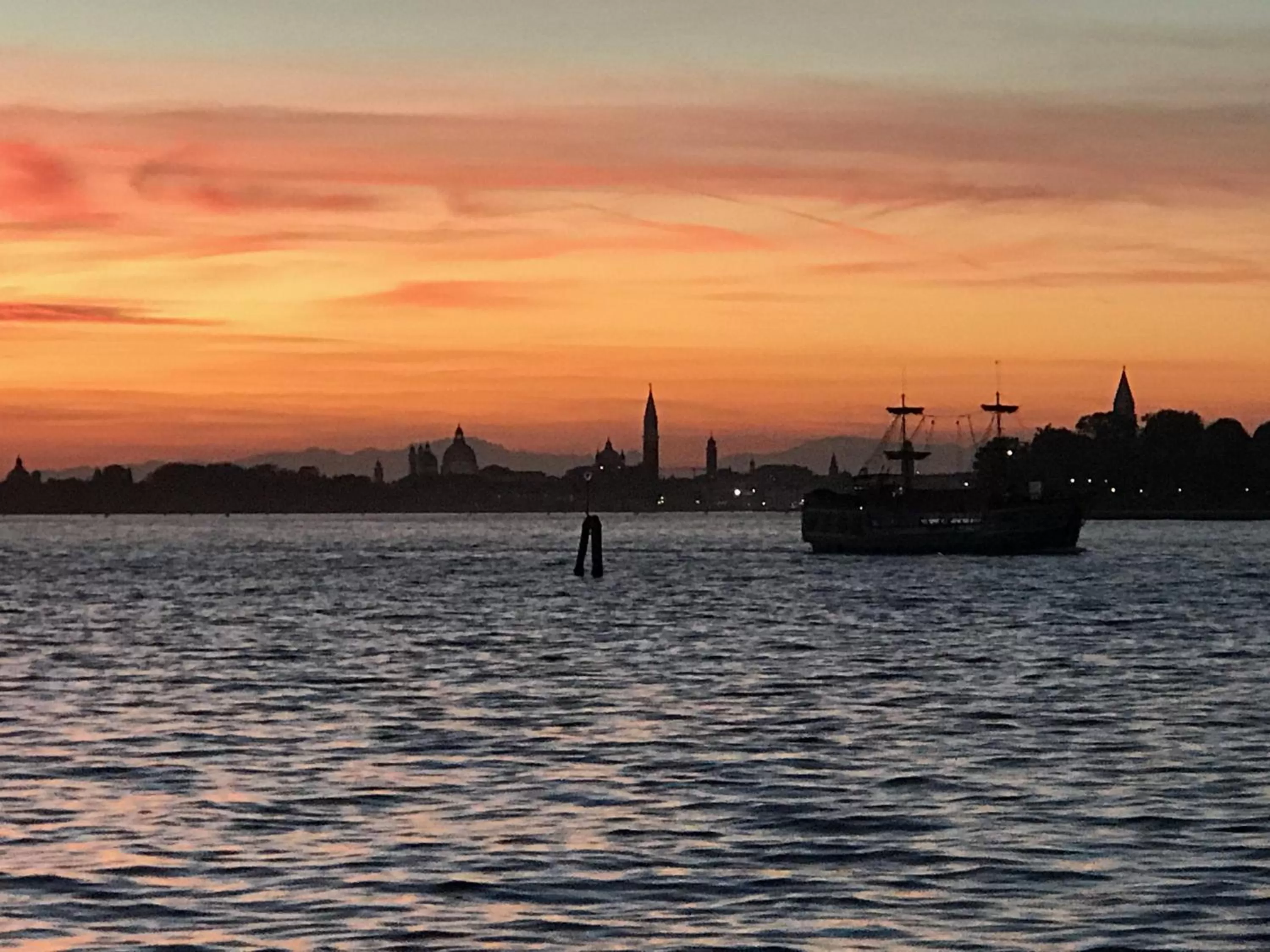 Sea view in Oasis Lagoon Estate
