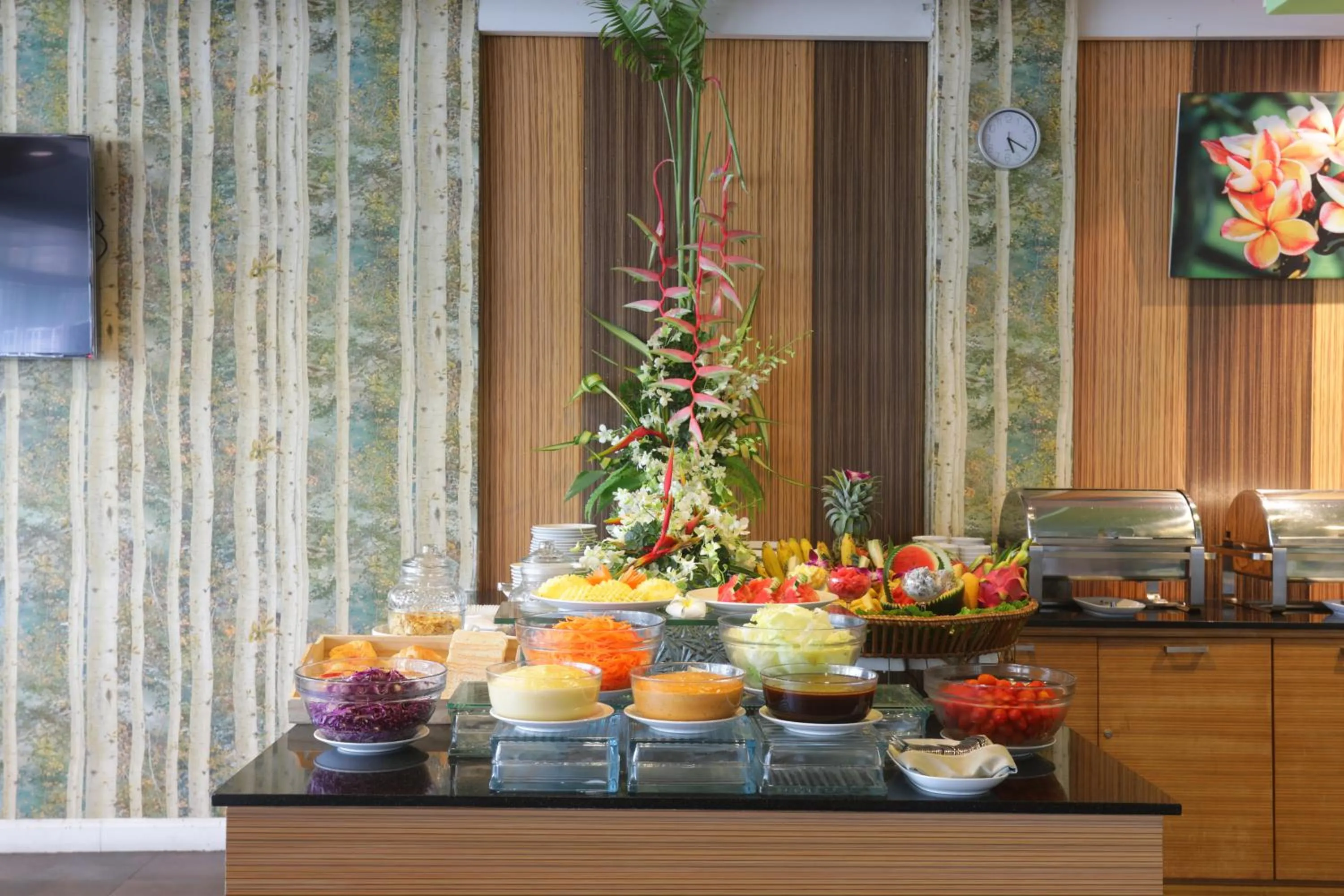 Dining area in A2 Pool Resort - SHA Plus