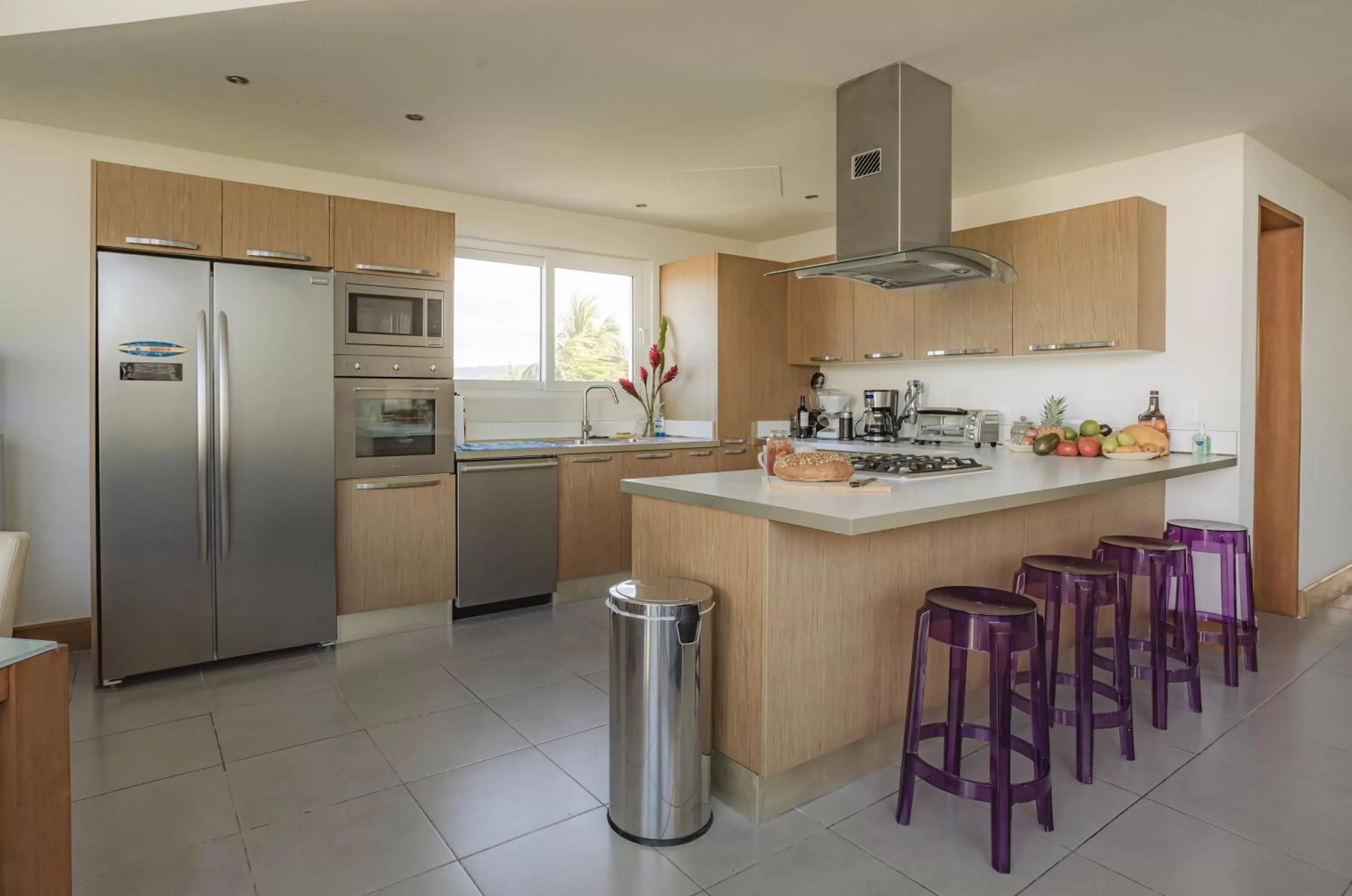 Kitchen or kitchenette in Ultravioleta Boutique Residences