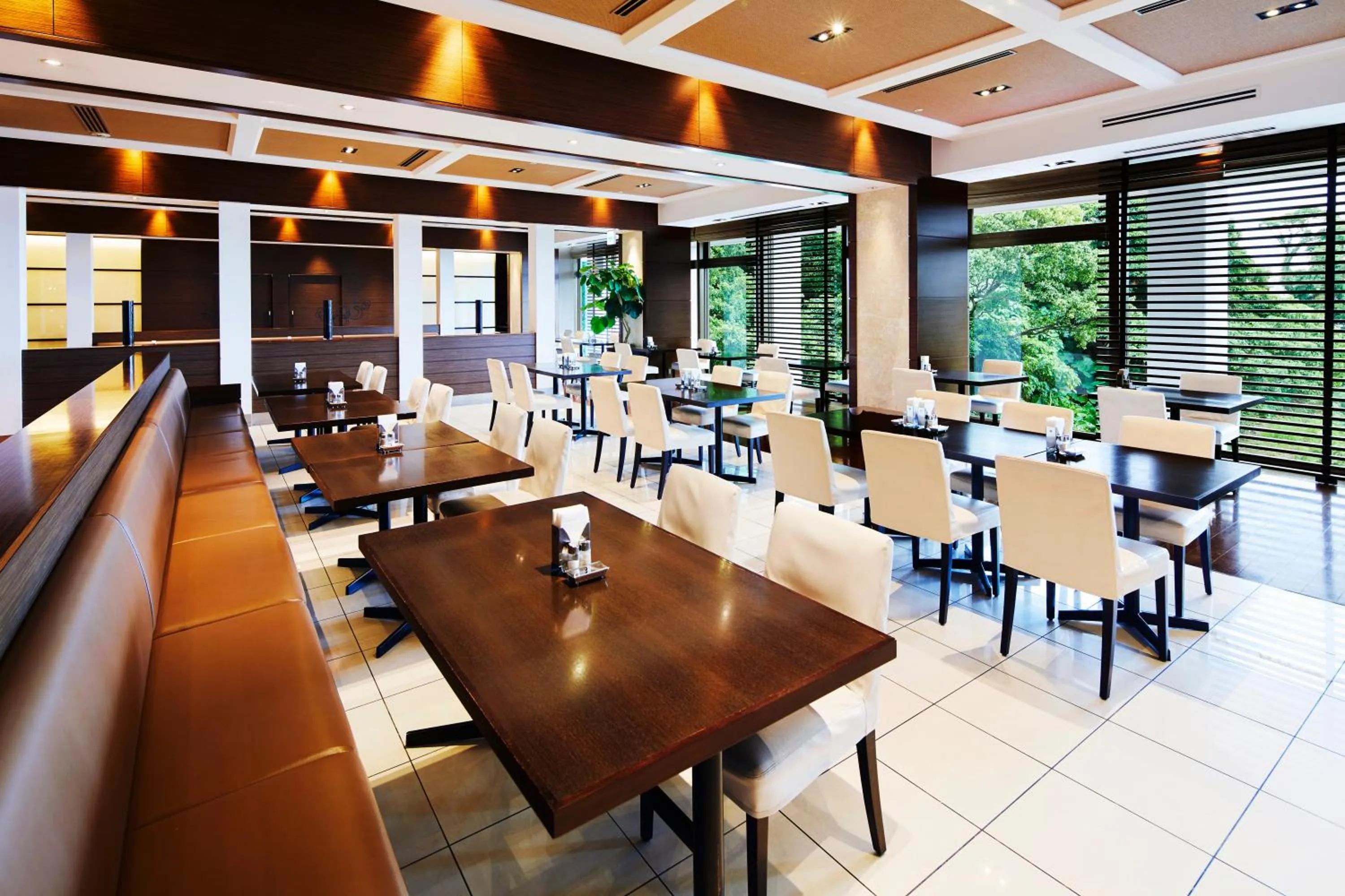 Restaurant/places to eat in Novotel Okinawa Naha