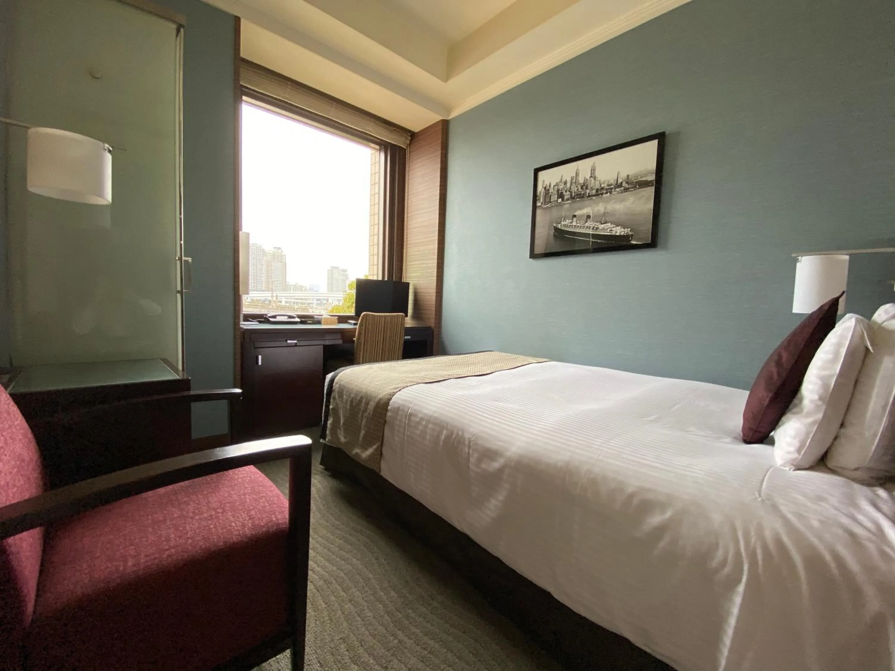 Bed in Hotel Trusty Tokyo Bayside