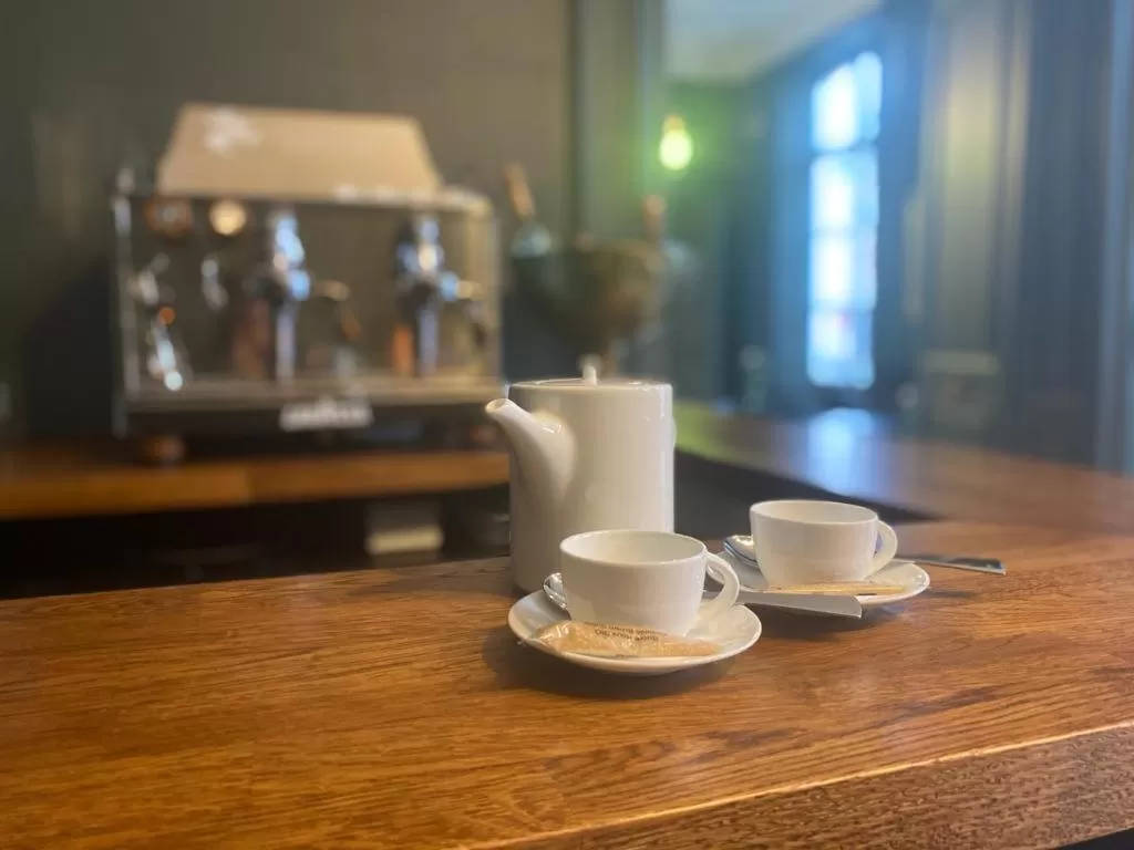 Lounge or bar in Hôtel Loysel le Gaucher