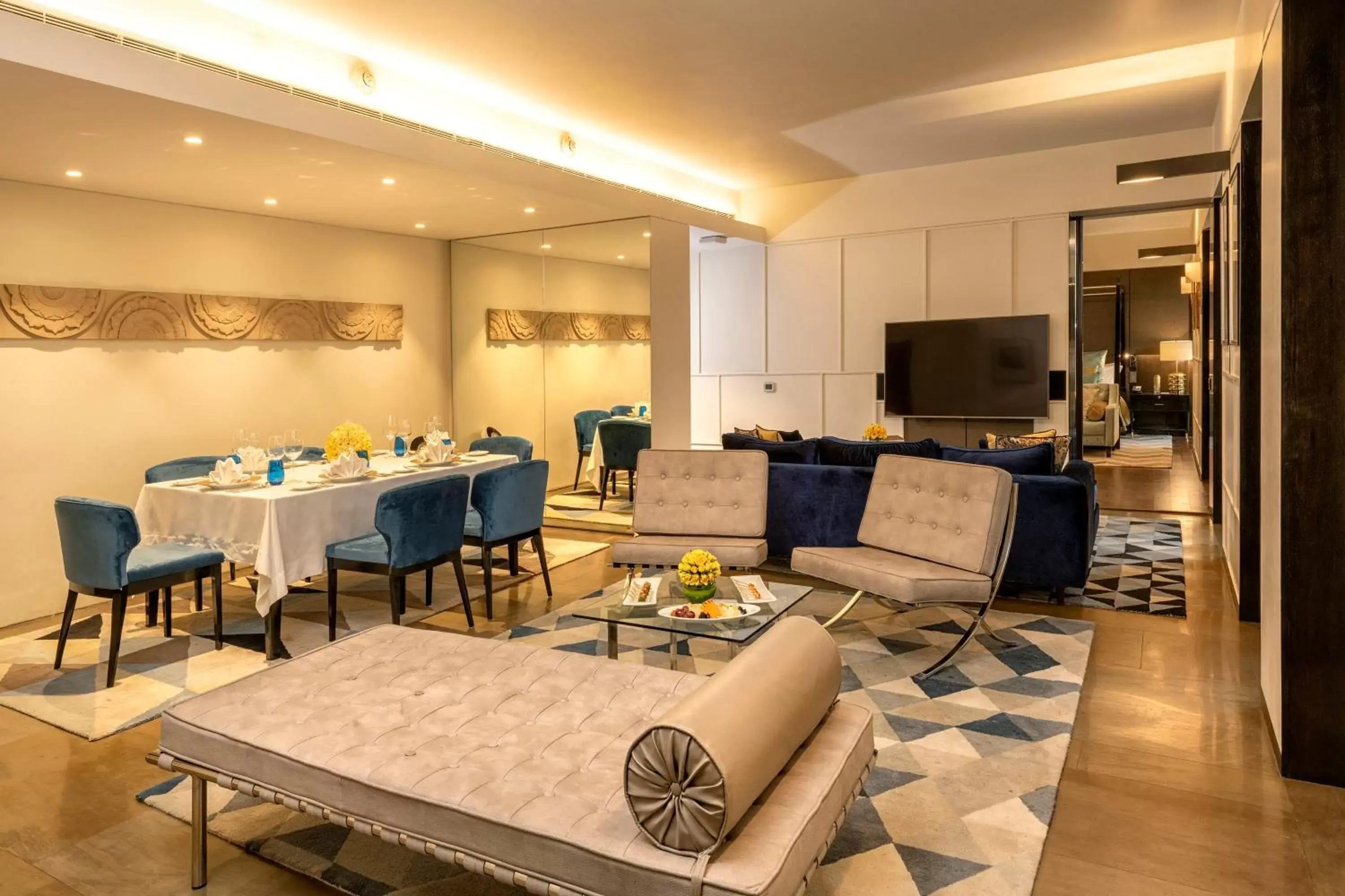 Lodhi Signature Suite with Happy Hours at Safari Lounge 5 to 7 pm, Buy 01 drink and get another drink complimentary (spirits), 1200 spa credit per booking in The Lodhi – A member of The Leading Hotels Of The World Lodhi Signature Suite with Happy Hours at Safari Lounge 5 to 7 pm, Buy 01 drink and get another drink complimentary (spirits), 1200 spa credit per booking in The Lodhi – A member of The Leading Hotels Of The World