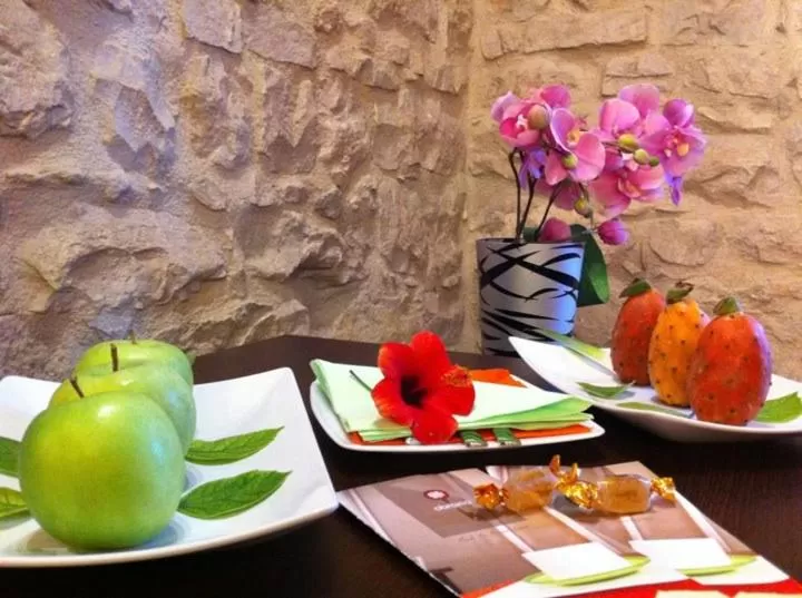 Decorative detail, Food in Abraxia B&B