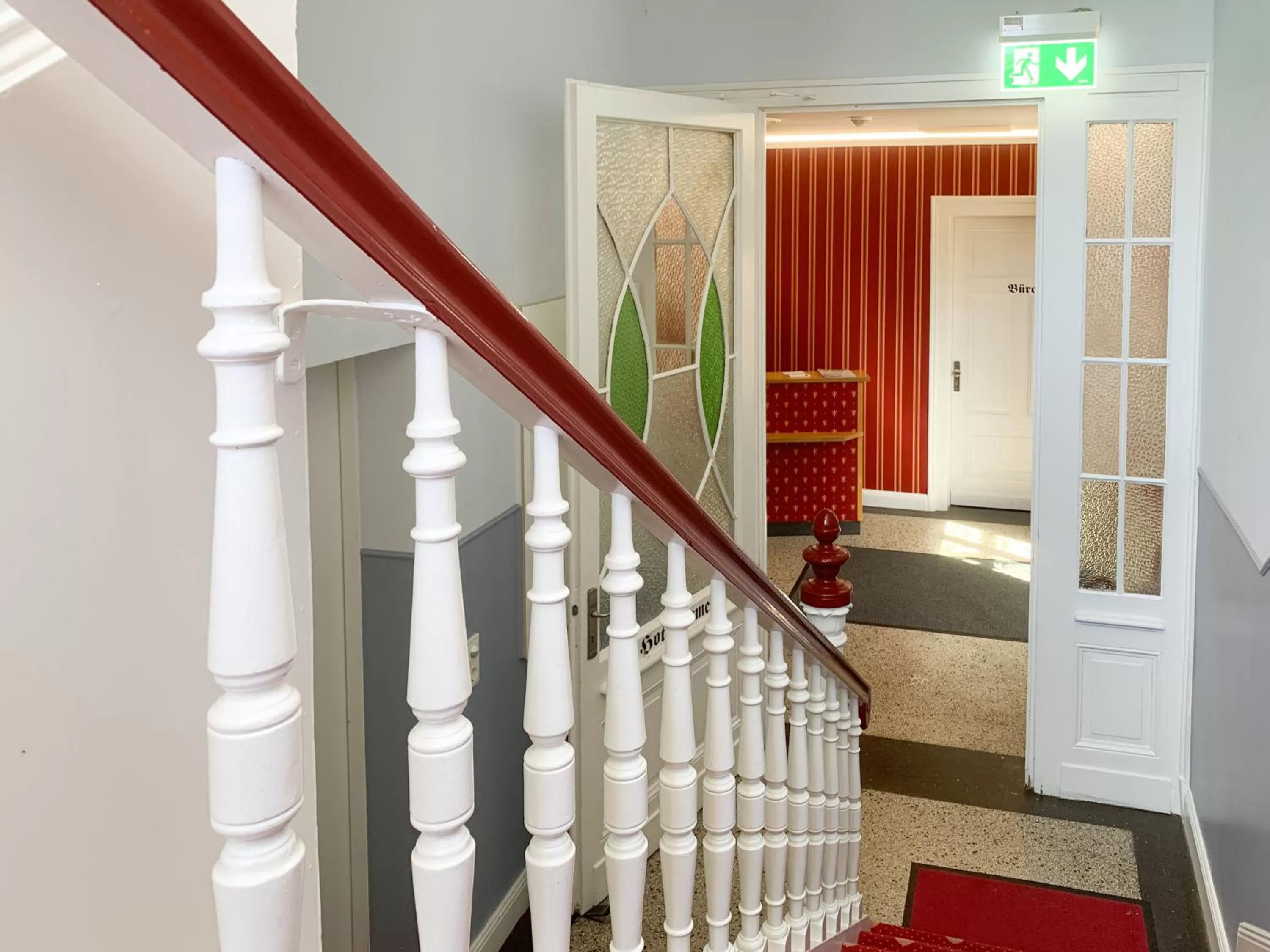 2T Hotel artgenossen