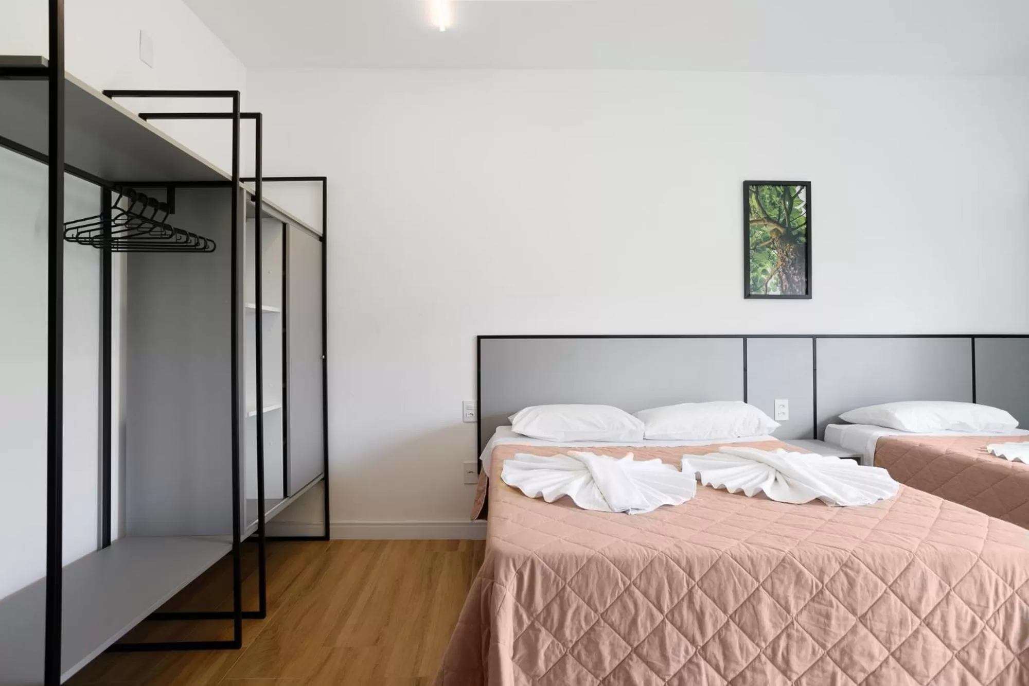 Photo of the whole room, Bed in Elite Hotel