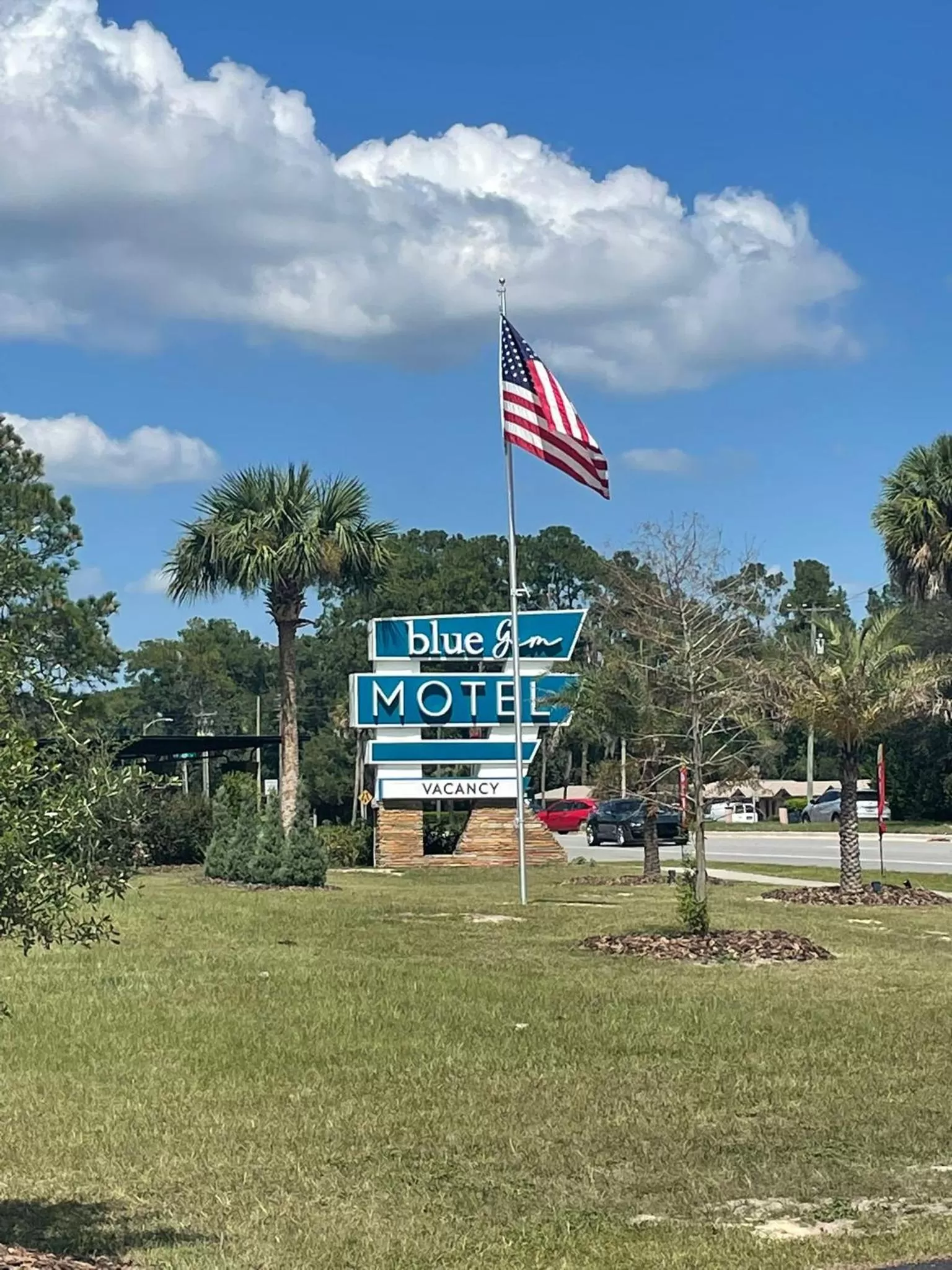Logo/Certificate/Sign in BlueGem Motel