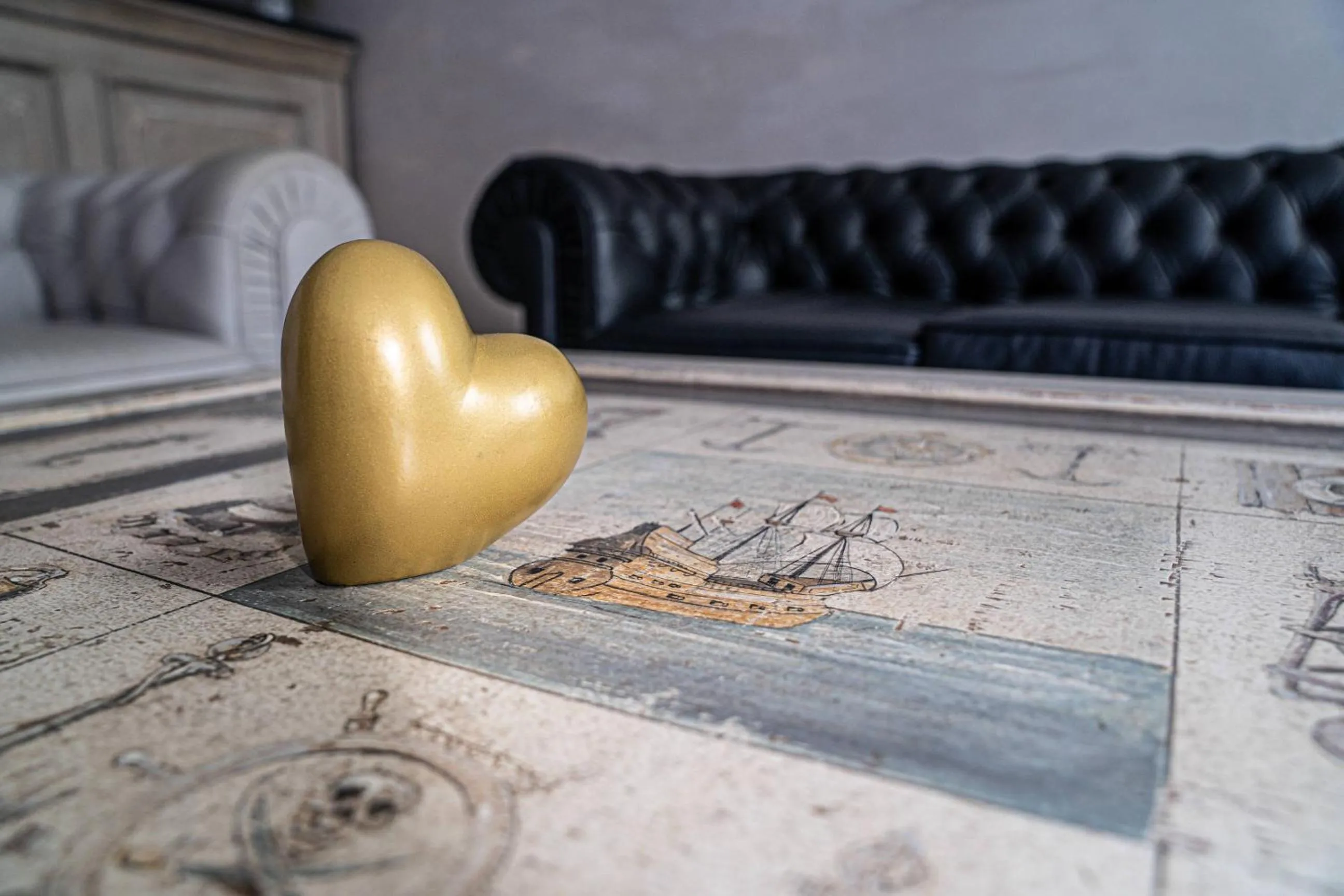 Decorative detail in Hotel Colomba D'Oro