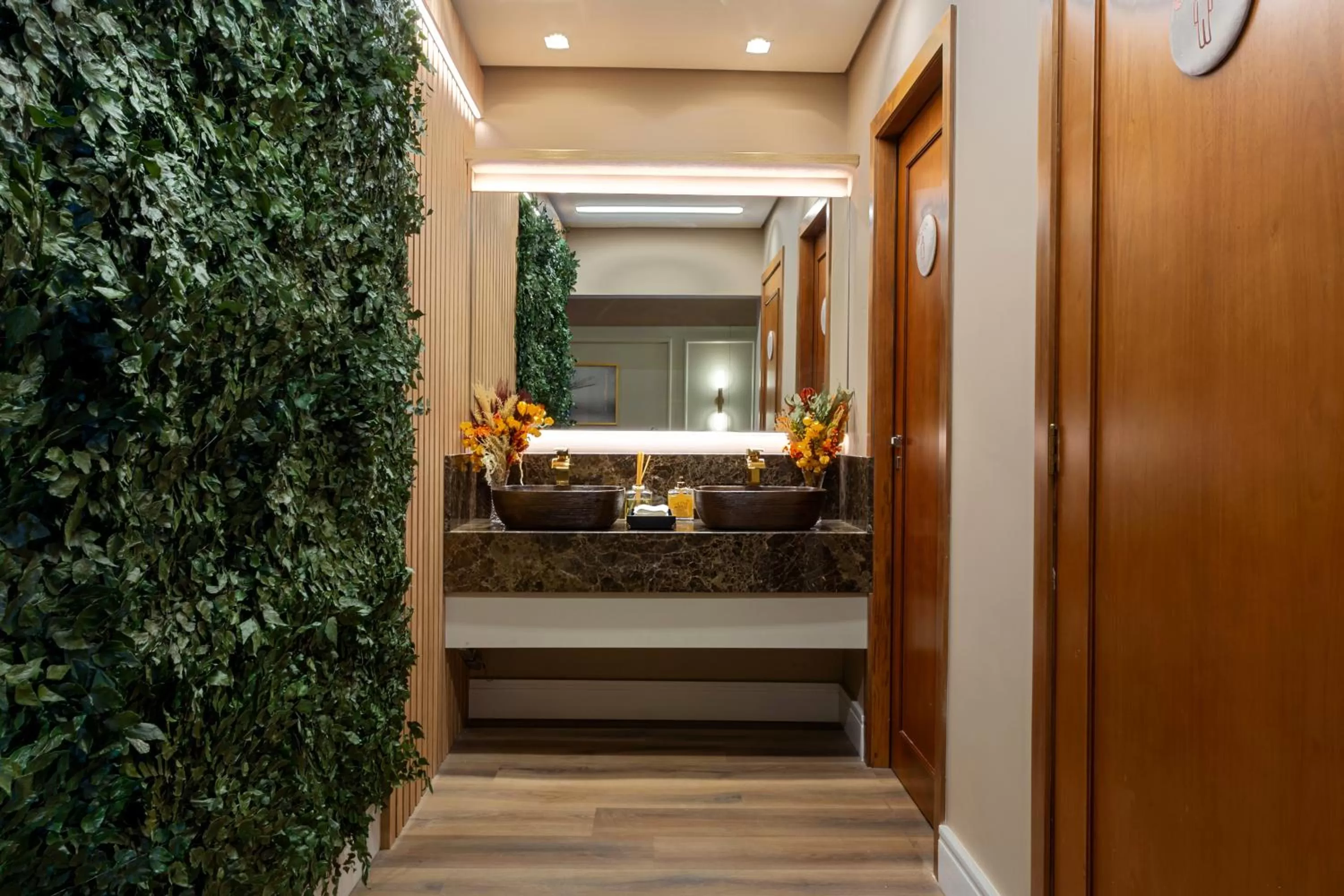 Toilet in Blumen Hotel Boutique