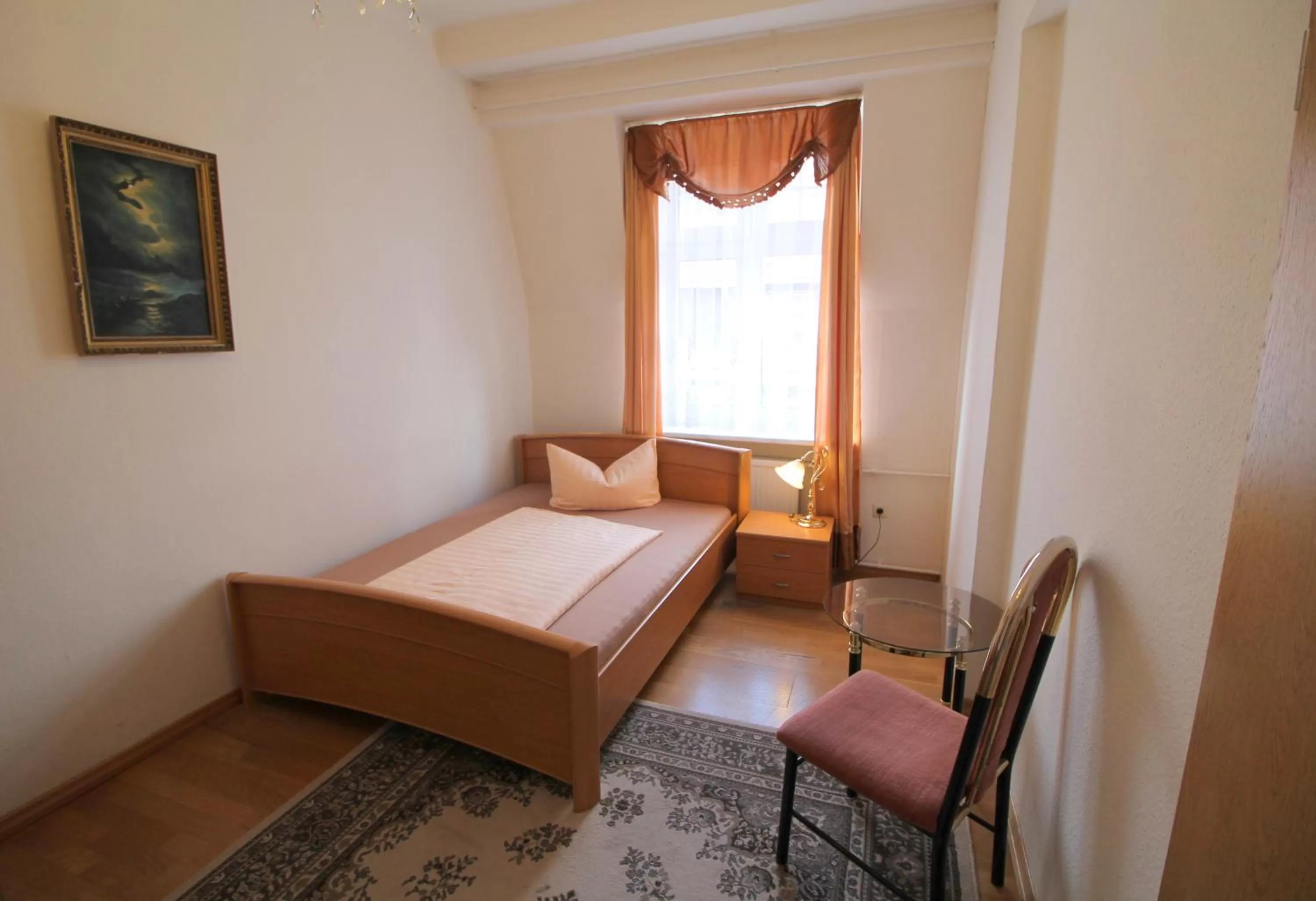 Single Room in Hotel Zu den Linden