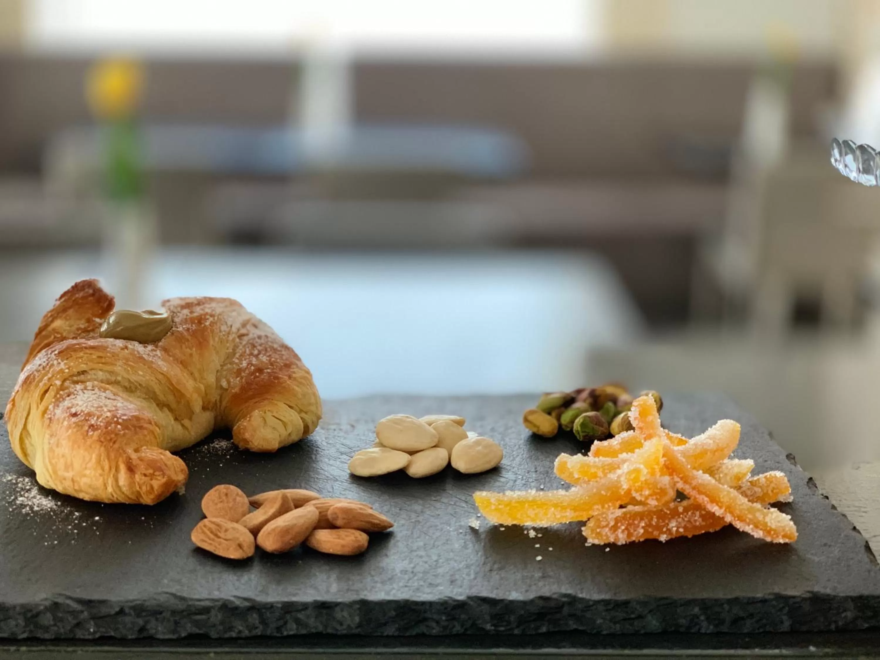 Food and drinks in Caportigia Boutique Hotel