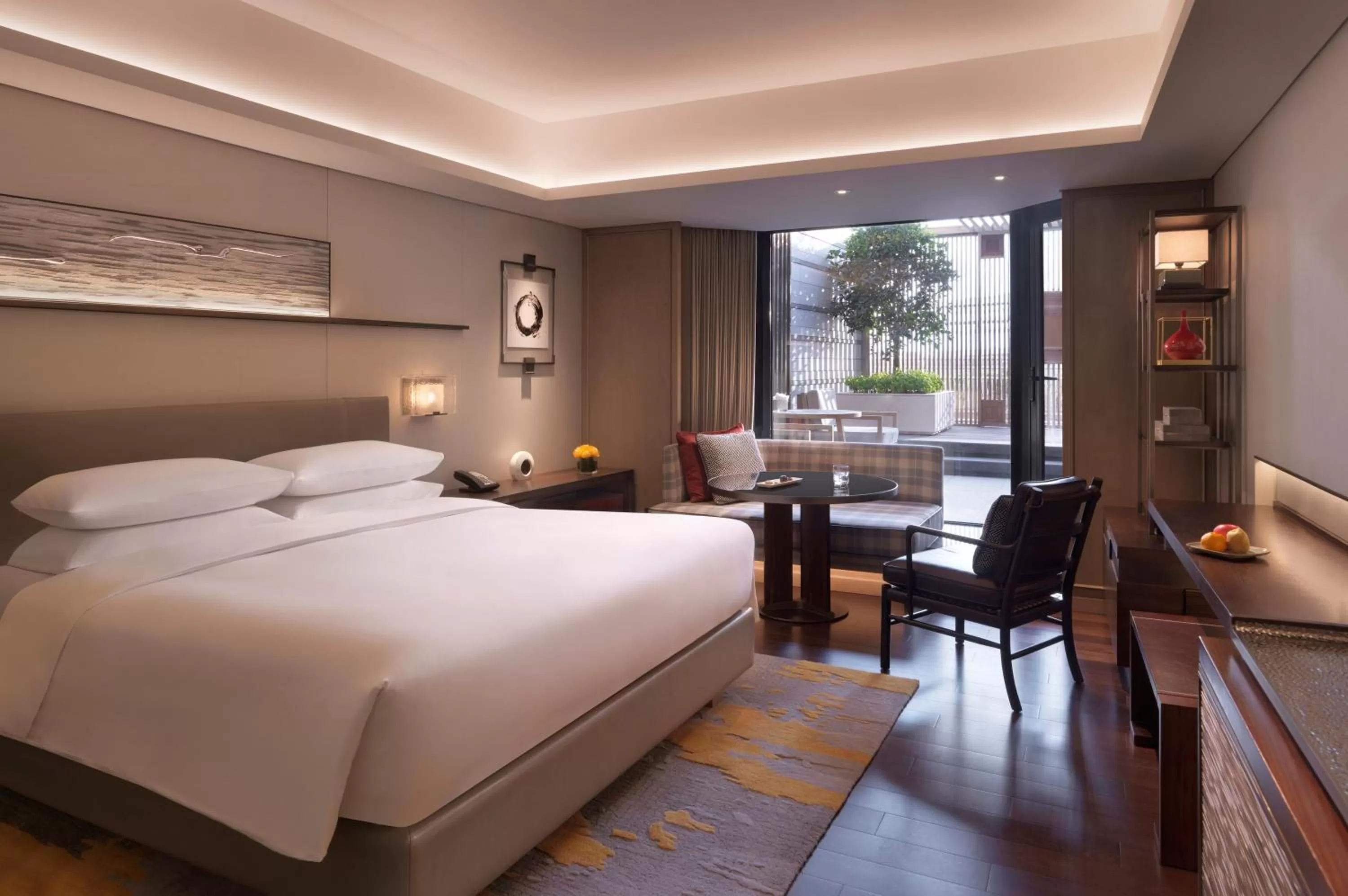 Bed in Grand Hyatt Hangzhou