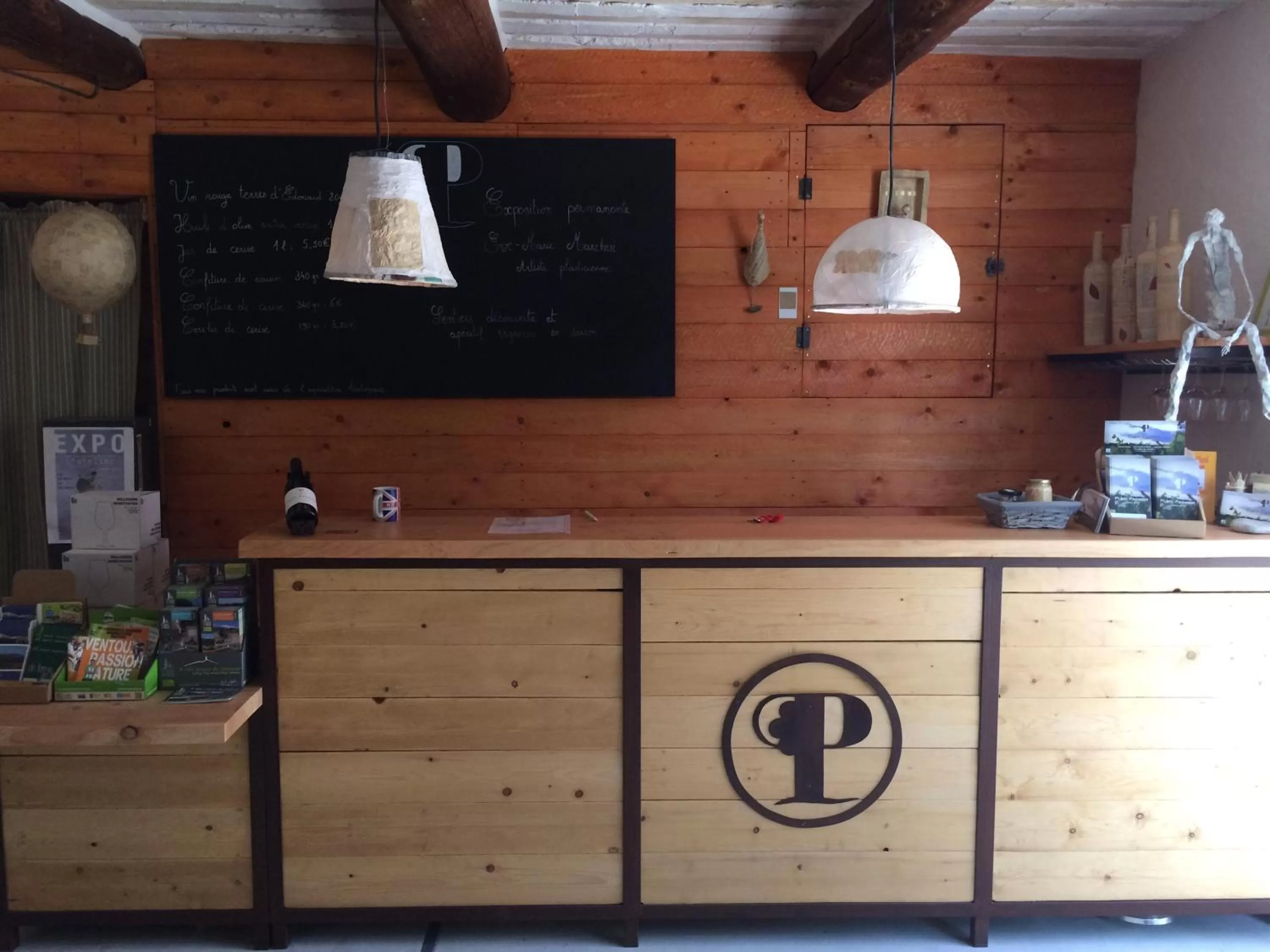 On-site shops in Le Mas de Plein Pagnier