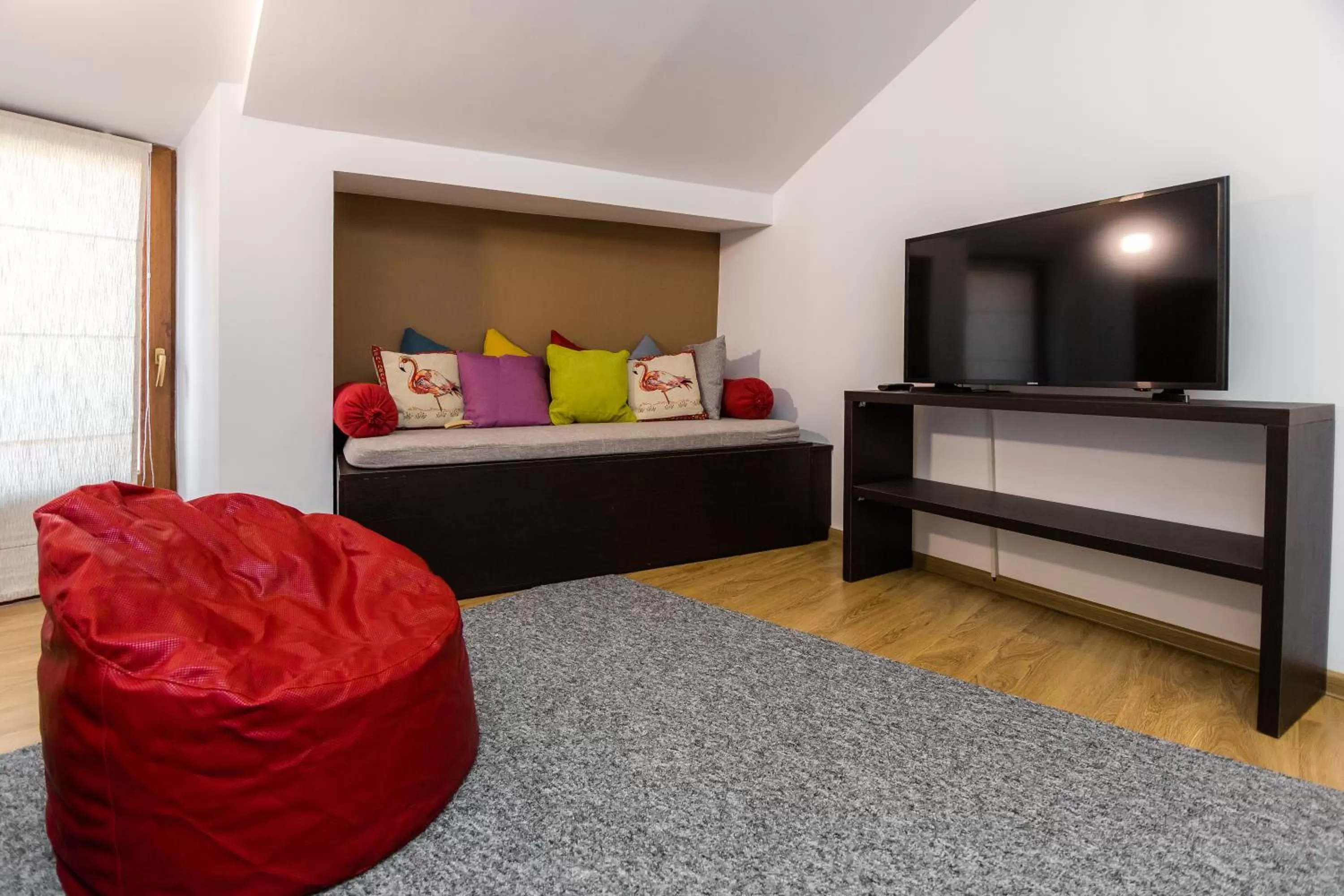 TV and multimedia, TV/Entertainment Center in VovaDoma