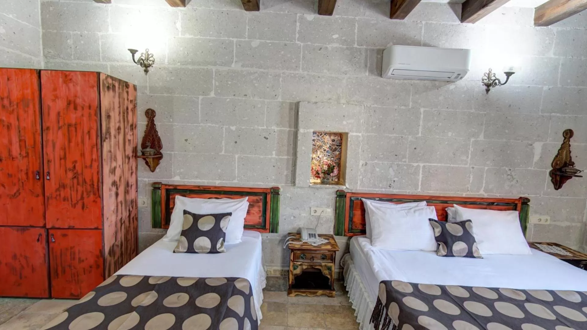 Bedroom, Bed in Roc Of Cappadocia