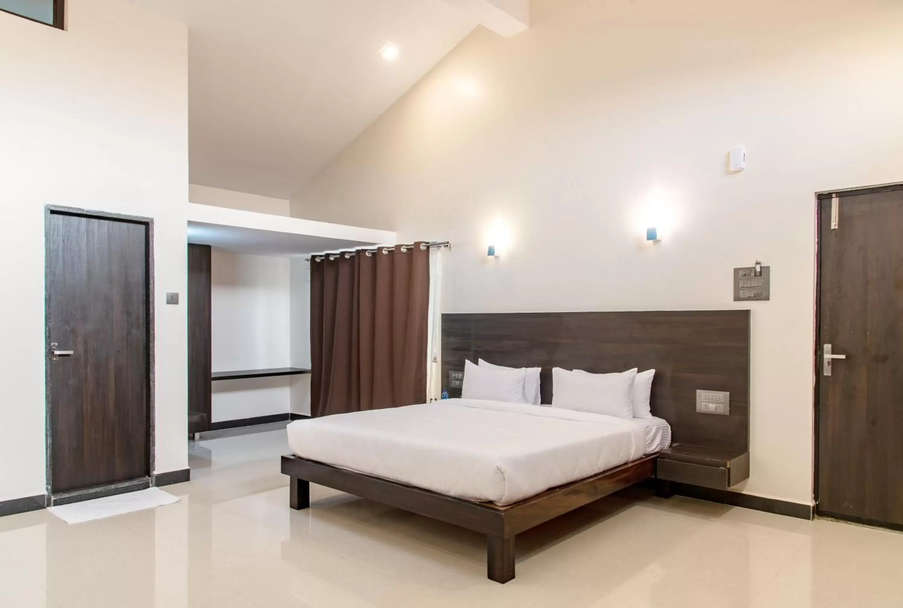 Double Room in Shreeyog Resort Dandeli Double Room in Shreeyog Resort Dandeli