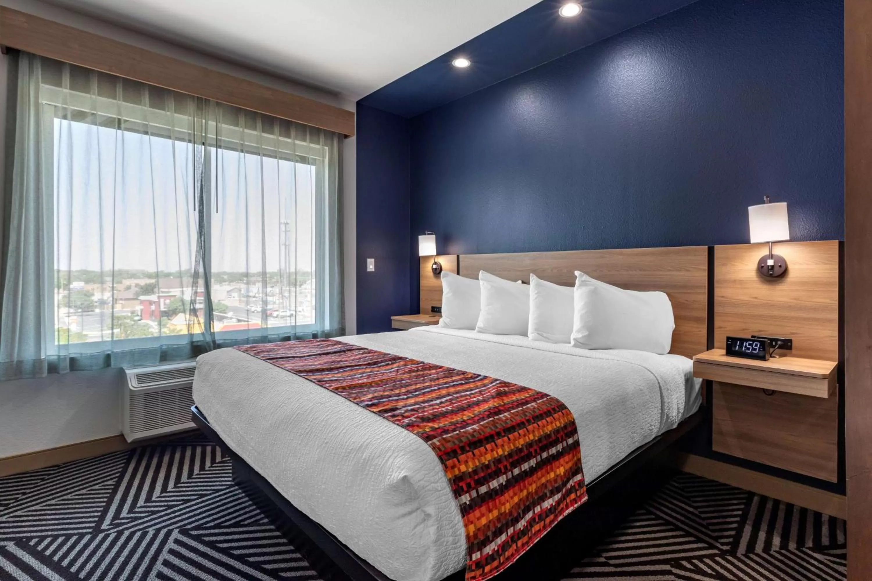 Photo of the whole room, Bed in Best Western Plus Amarillo East Hotel