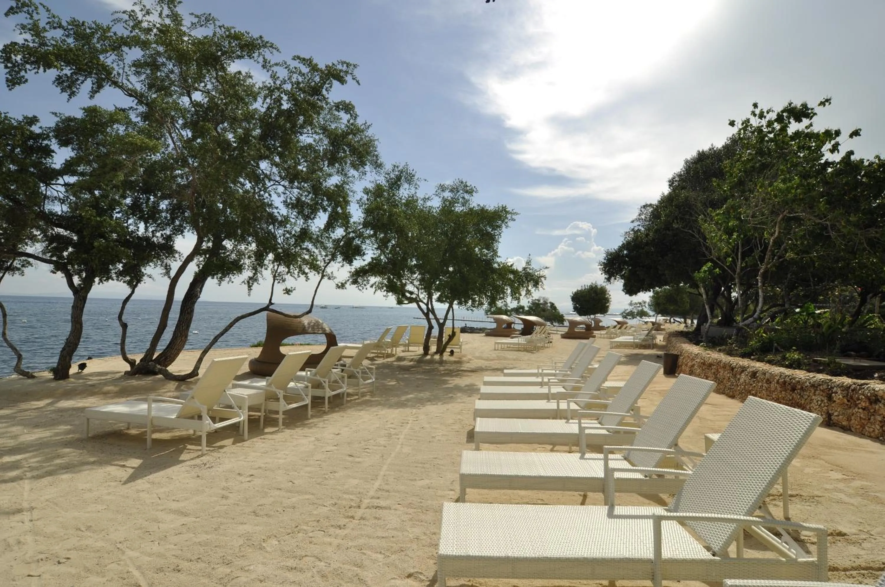 Beach in BE Grand Resort, Bohol