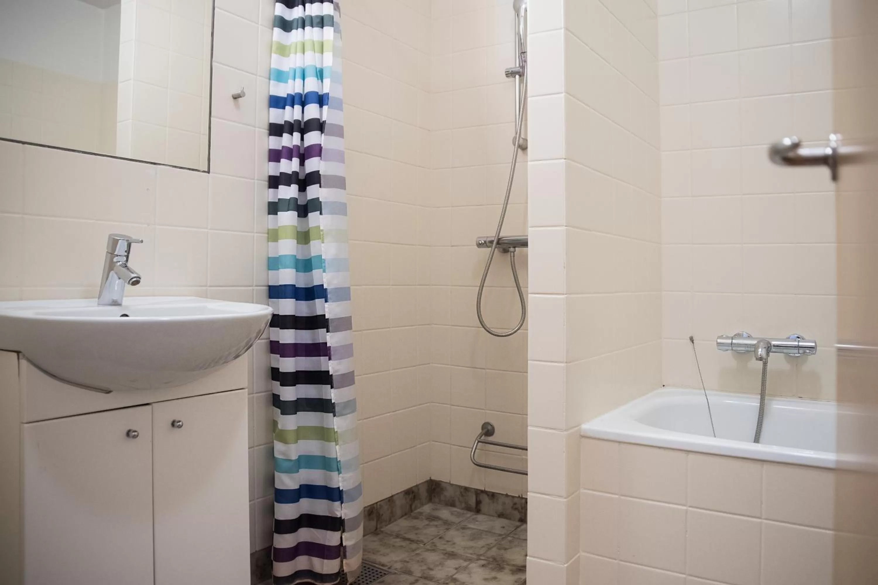 Family Room in Hotel Marina