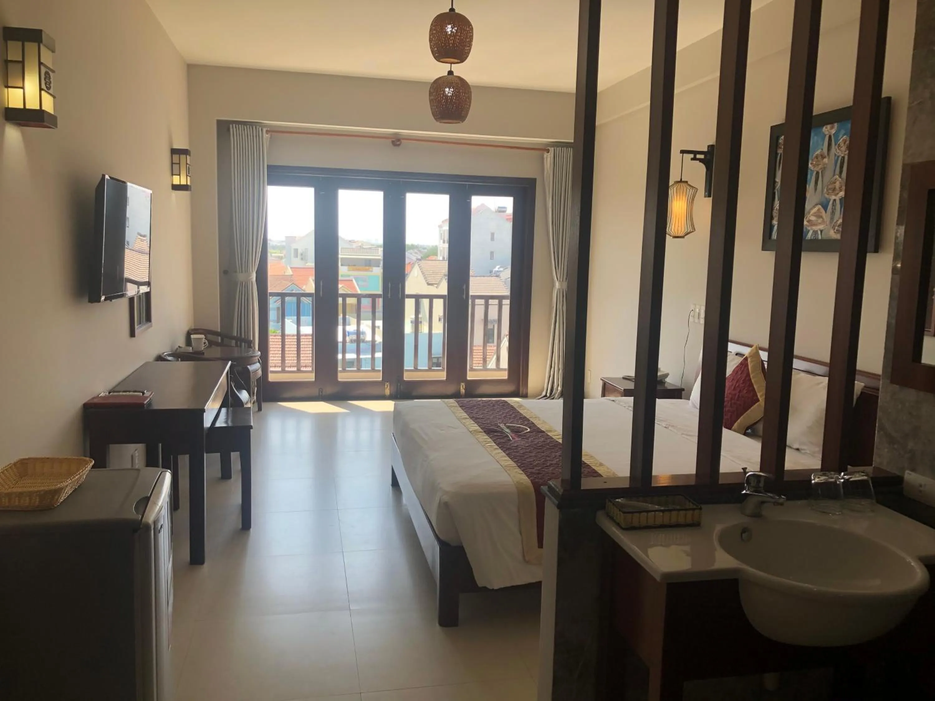 Bed in Sunshine Hoian Hotel