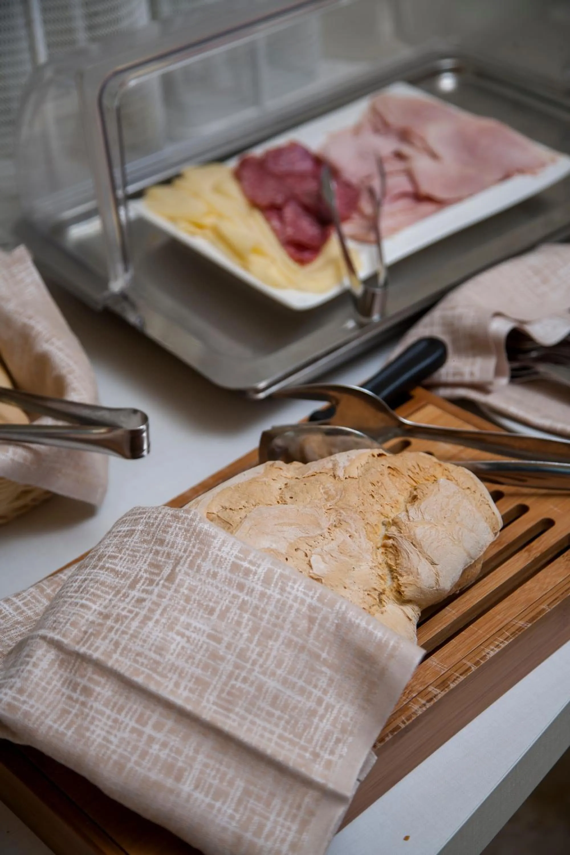 Food and drinks in Hotel Mon Cheri