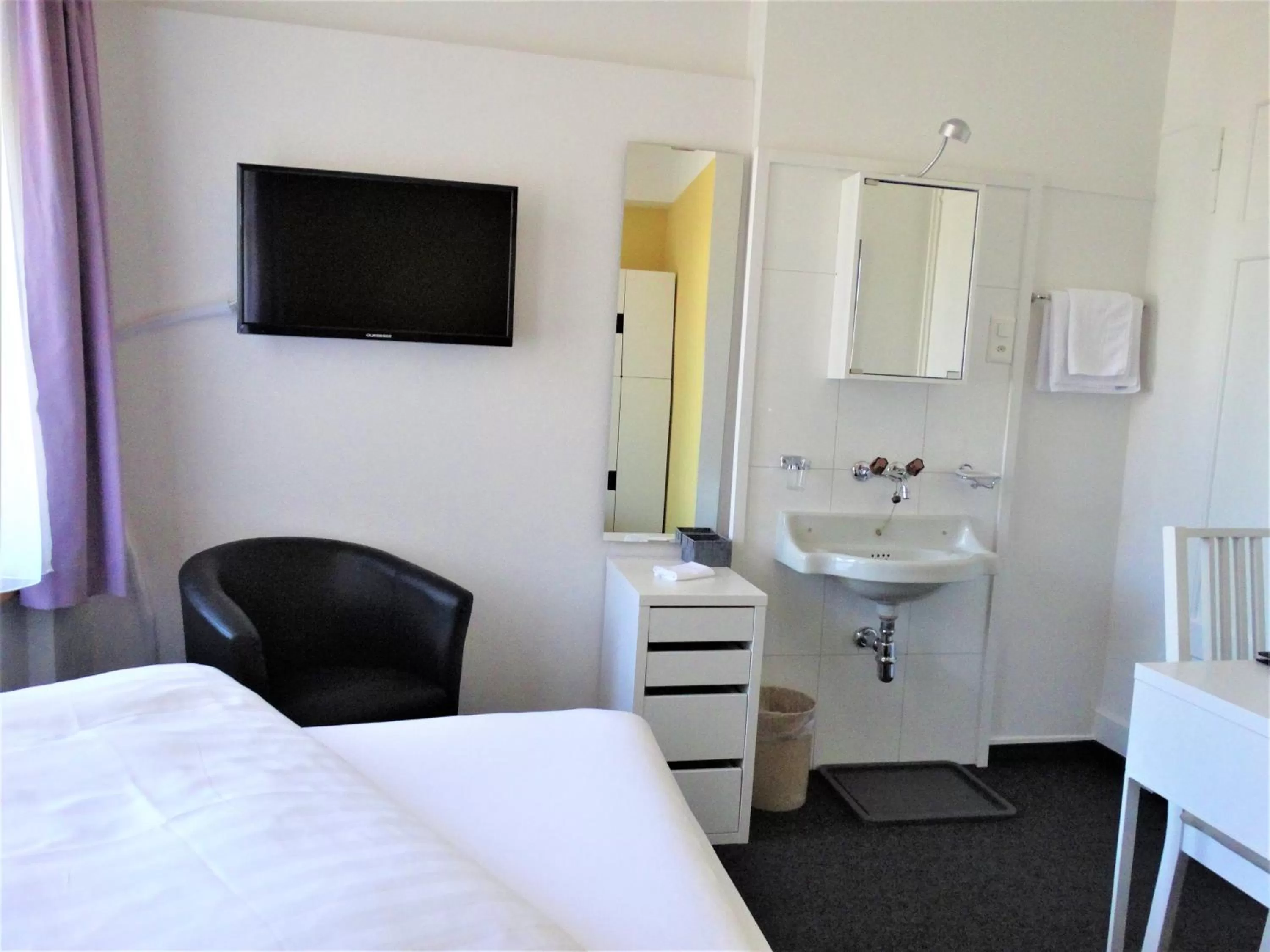 Bed in Hotel Bündnerhof