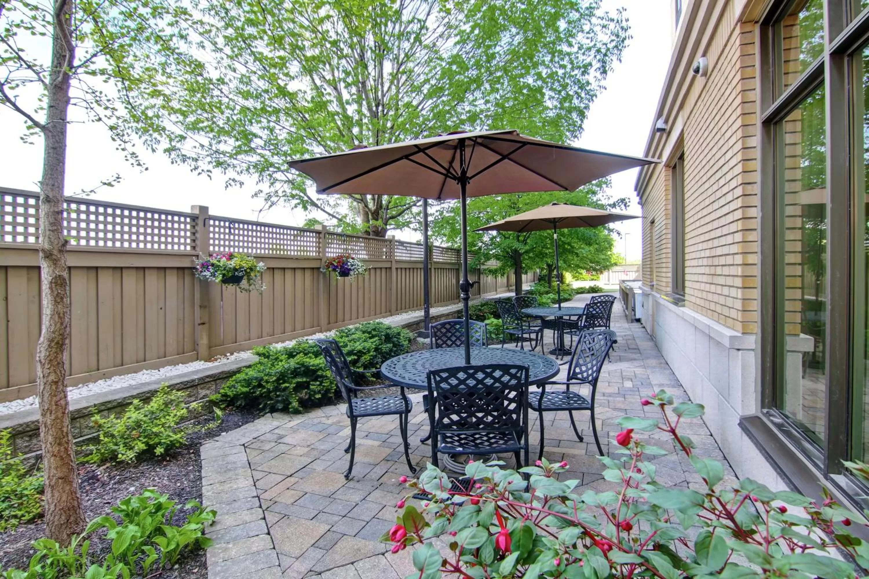 Patio in Homewood Suites by Hilton Toronto Airport Corporate Centre