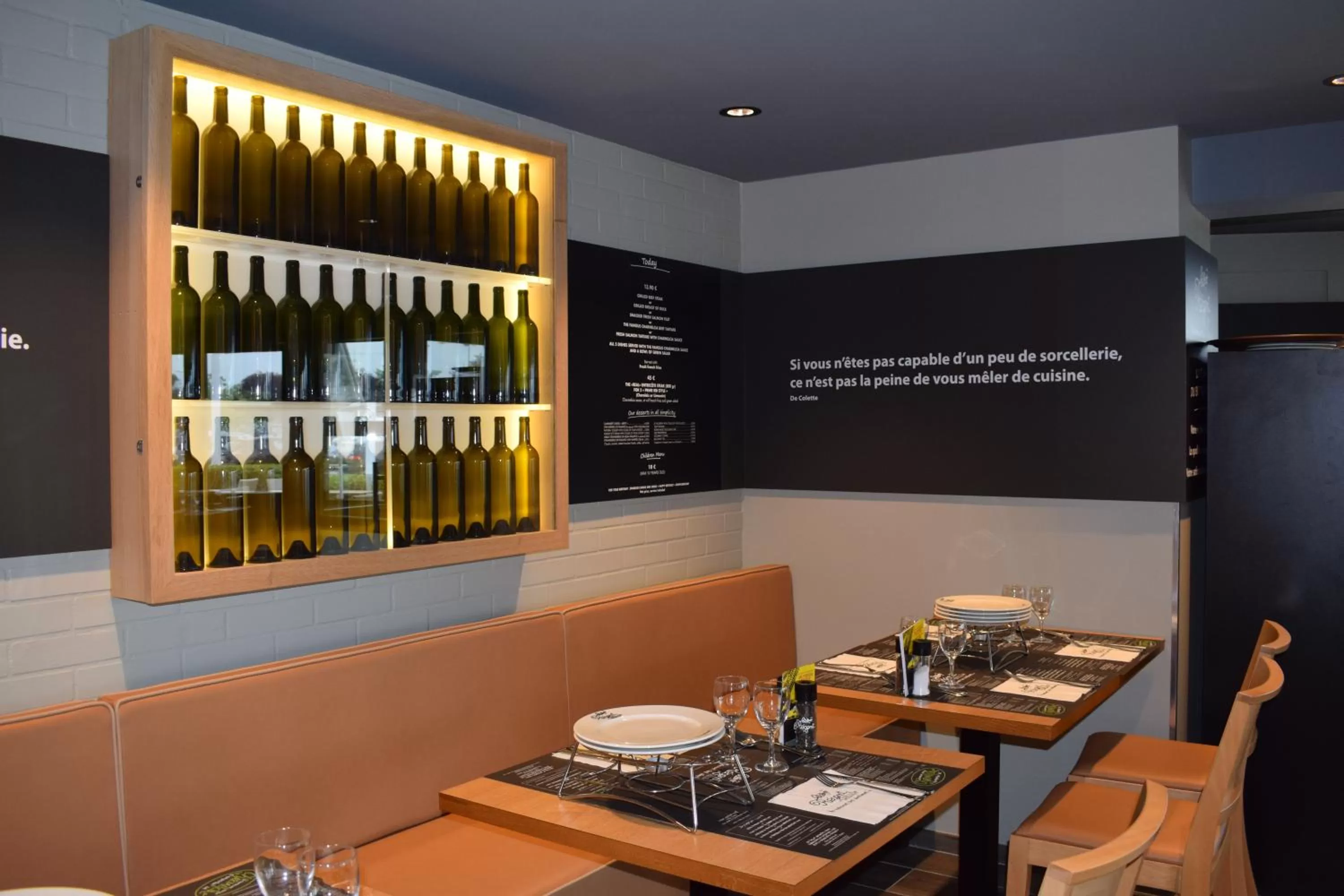 Restaurant/places to eat in ibis Tours Nord