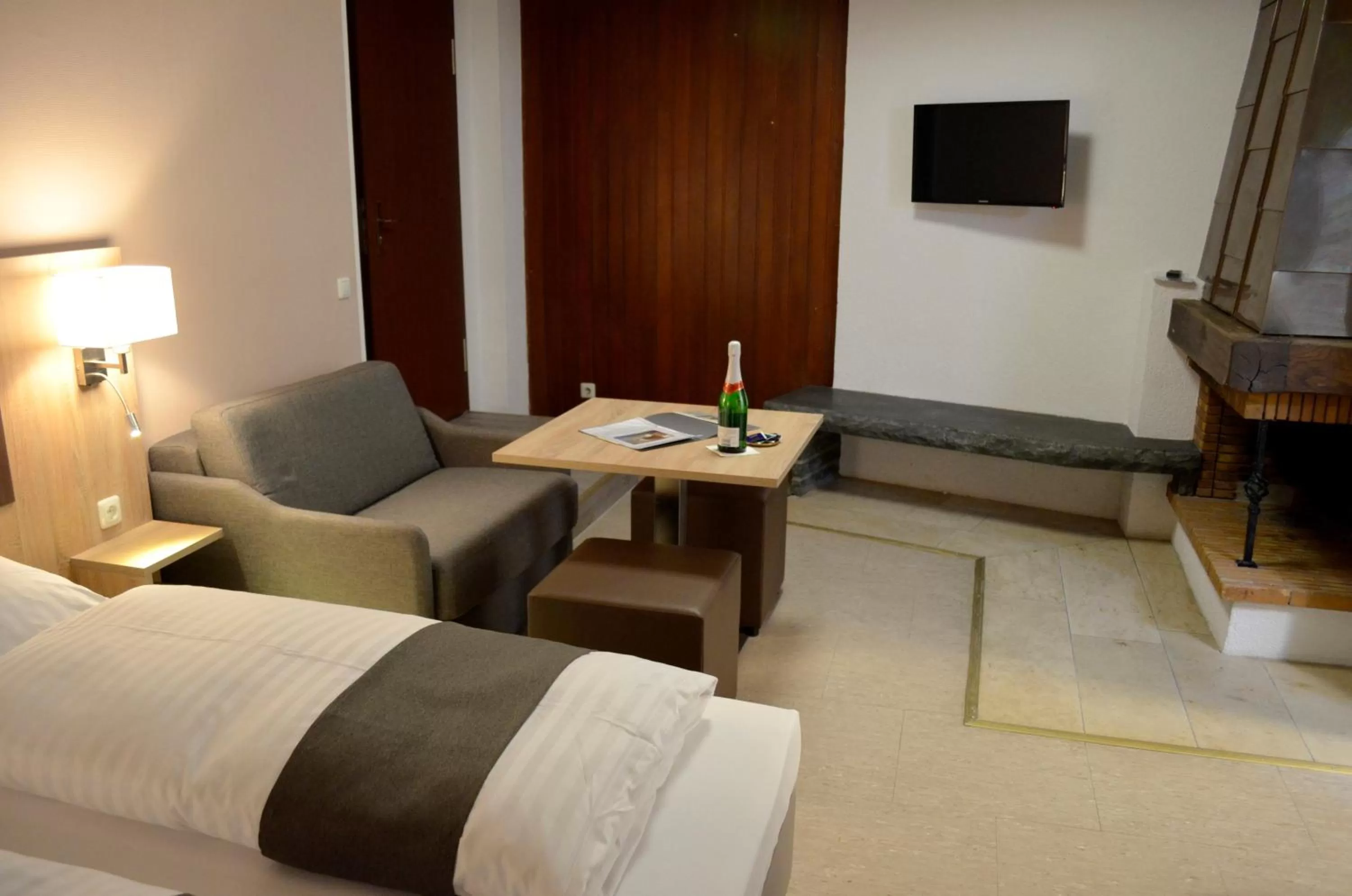 Seating Area in Hana Aparthotel