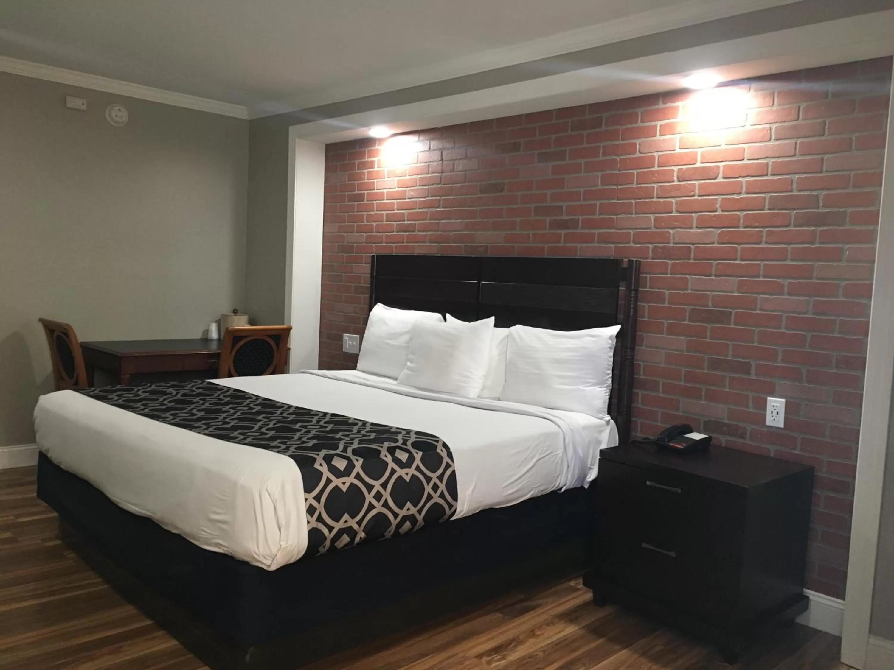 Bed in Eldorado Atlantic City Beach Block