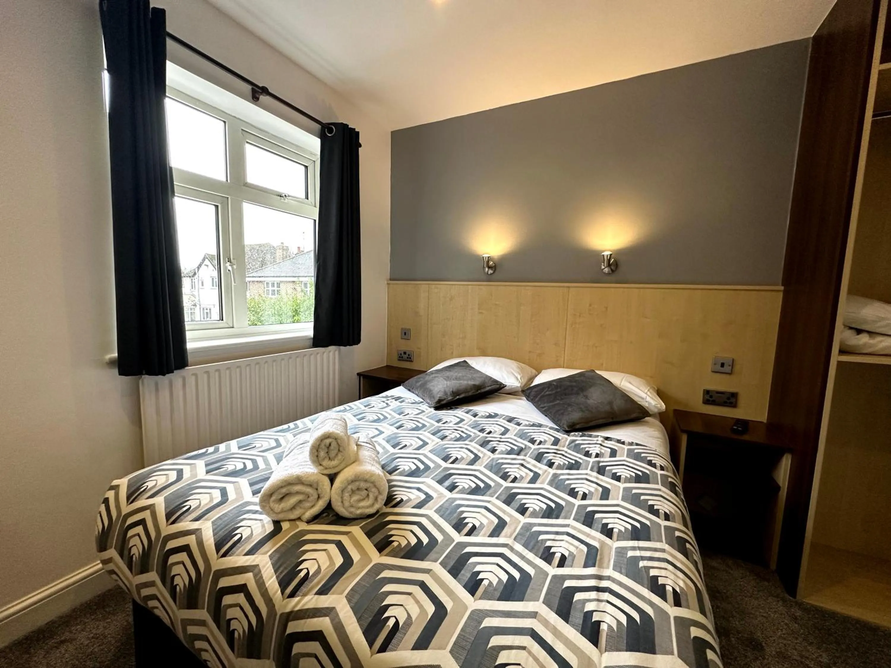 Bed in Gainsborough Lodge