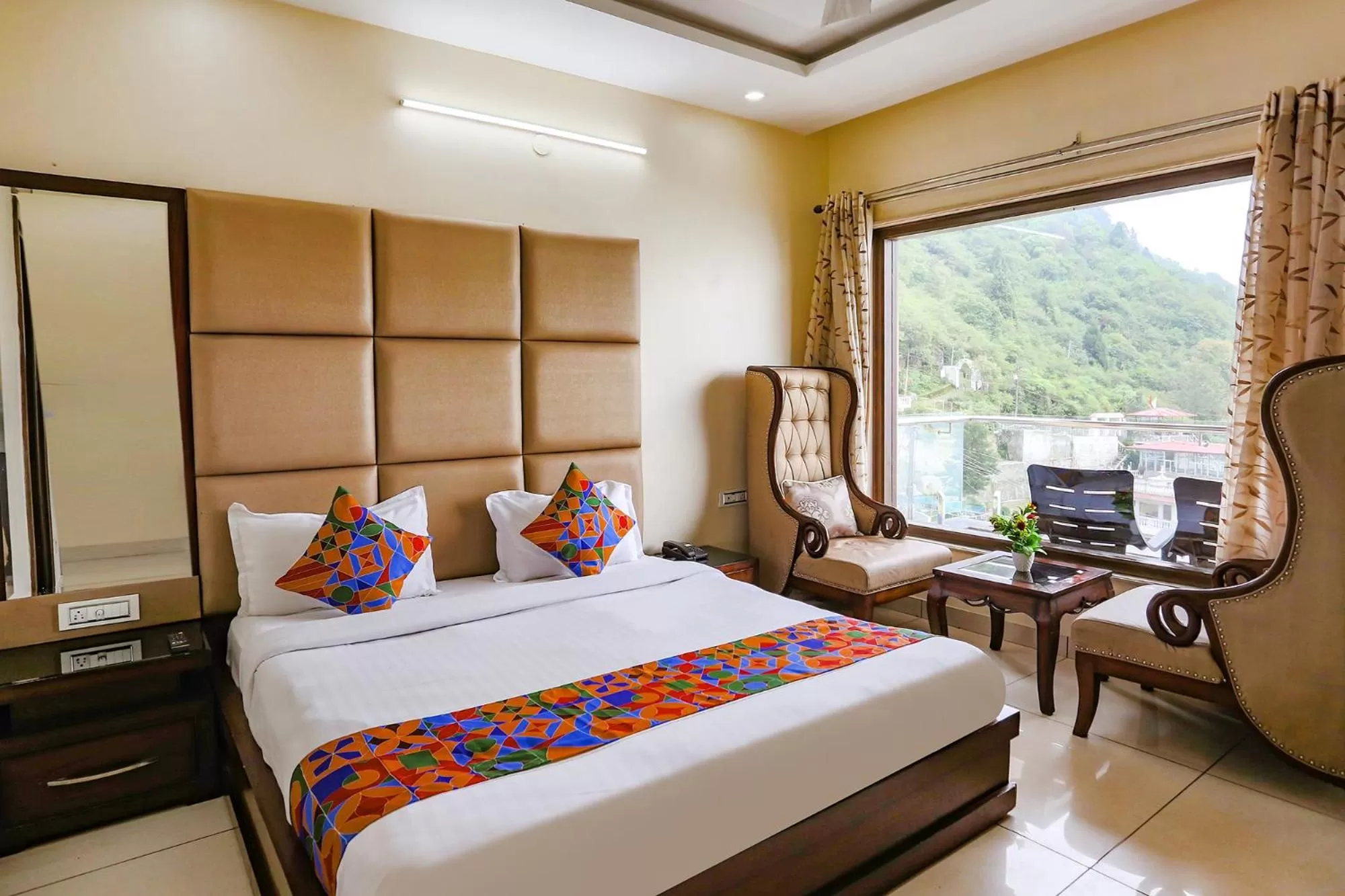 Bed in FabHotel Winter Line Inn