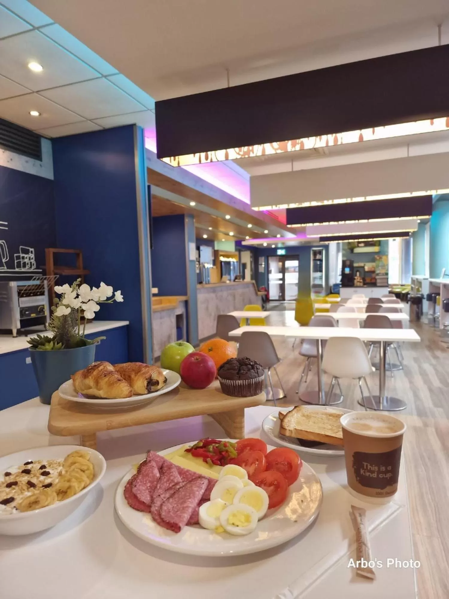 Continental breakfast in ibis budget Belfast City Centre