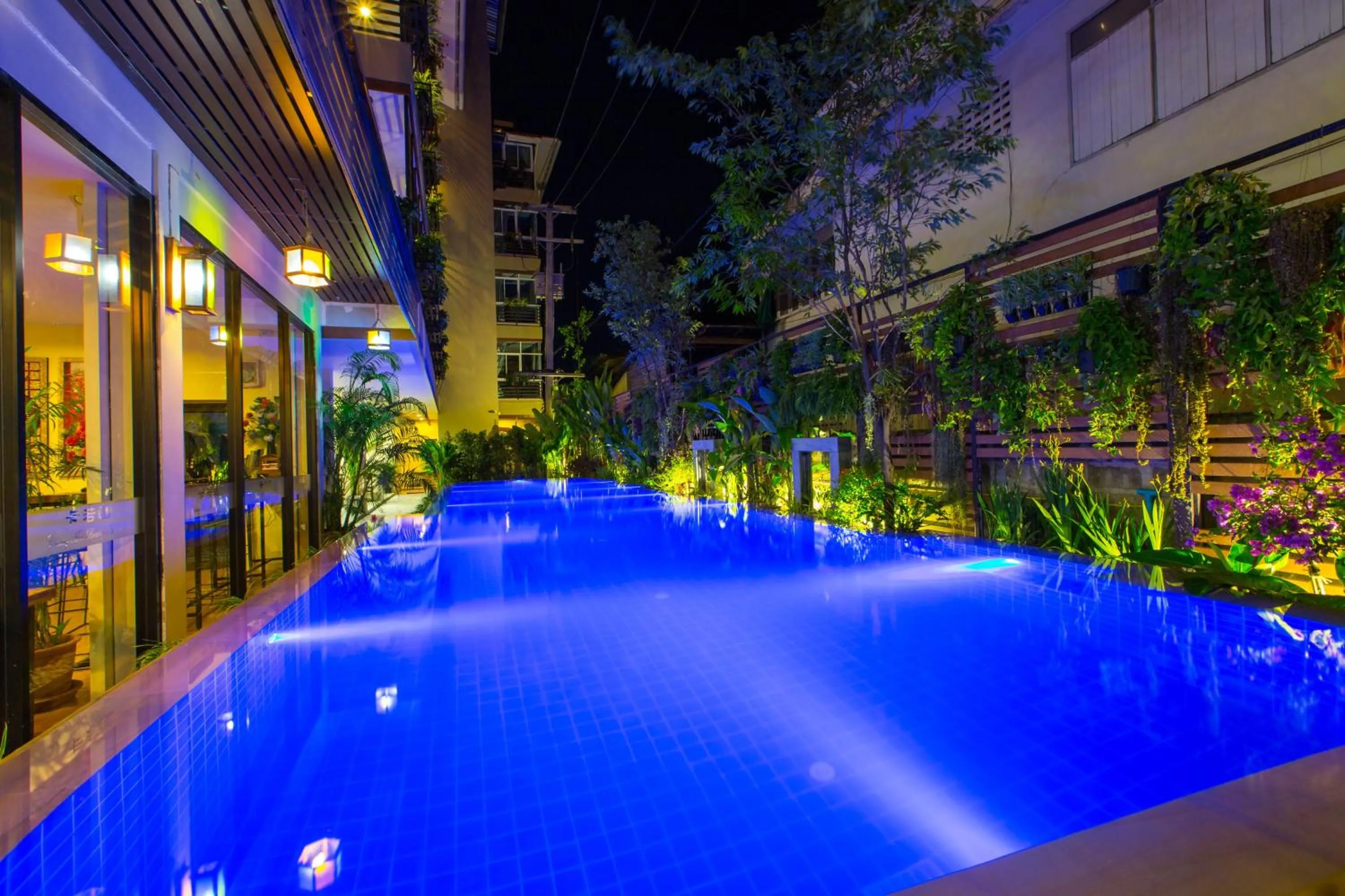 Pool view in Chiang Mai Waroros Boutique Hotel