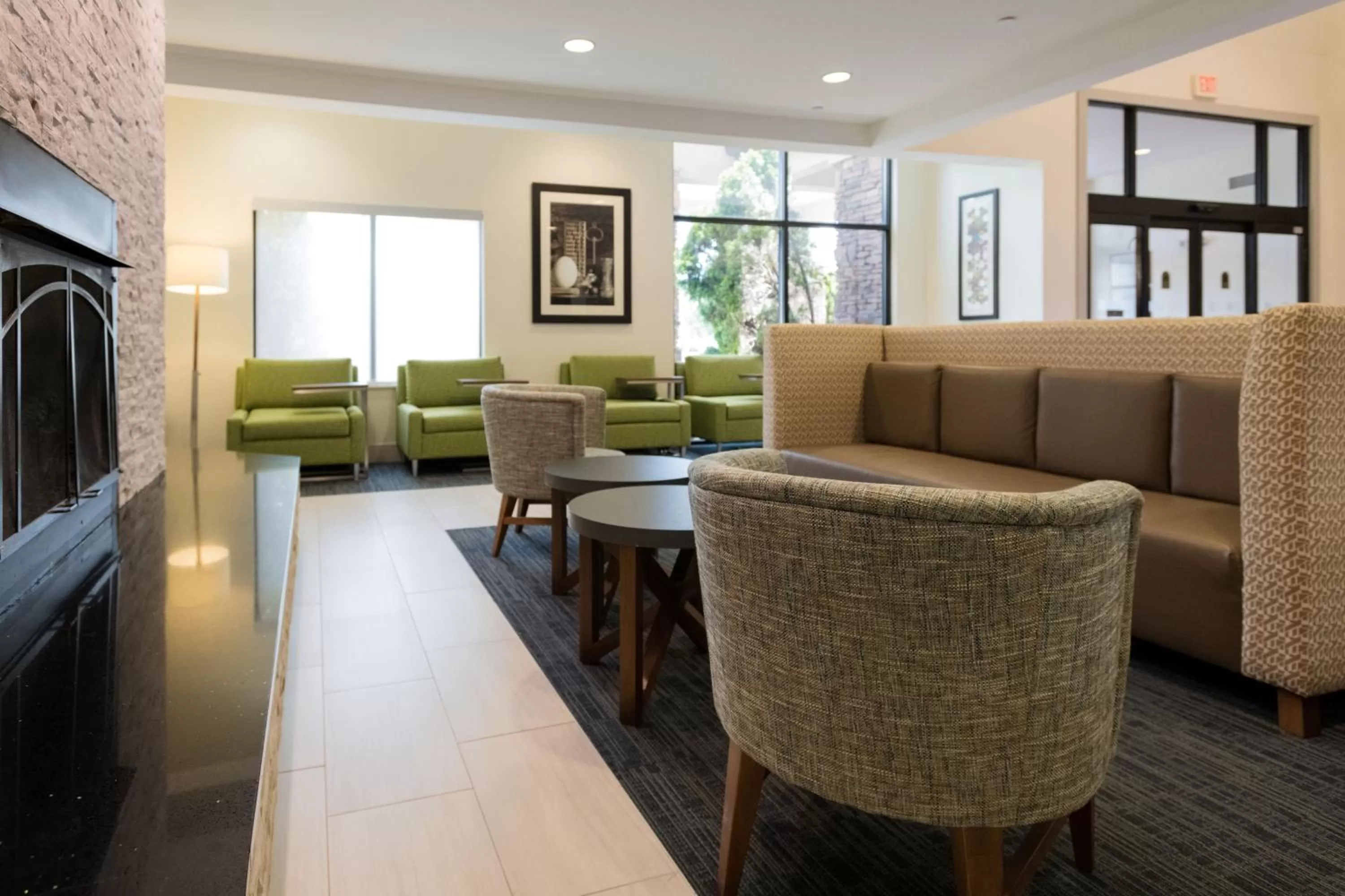 Property building in Holiday Inn Express & Suites Lexington North West-The Vineyard by IHG