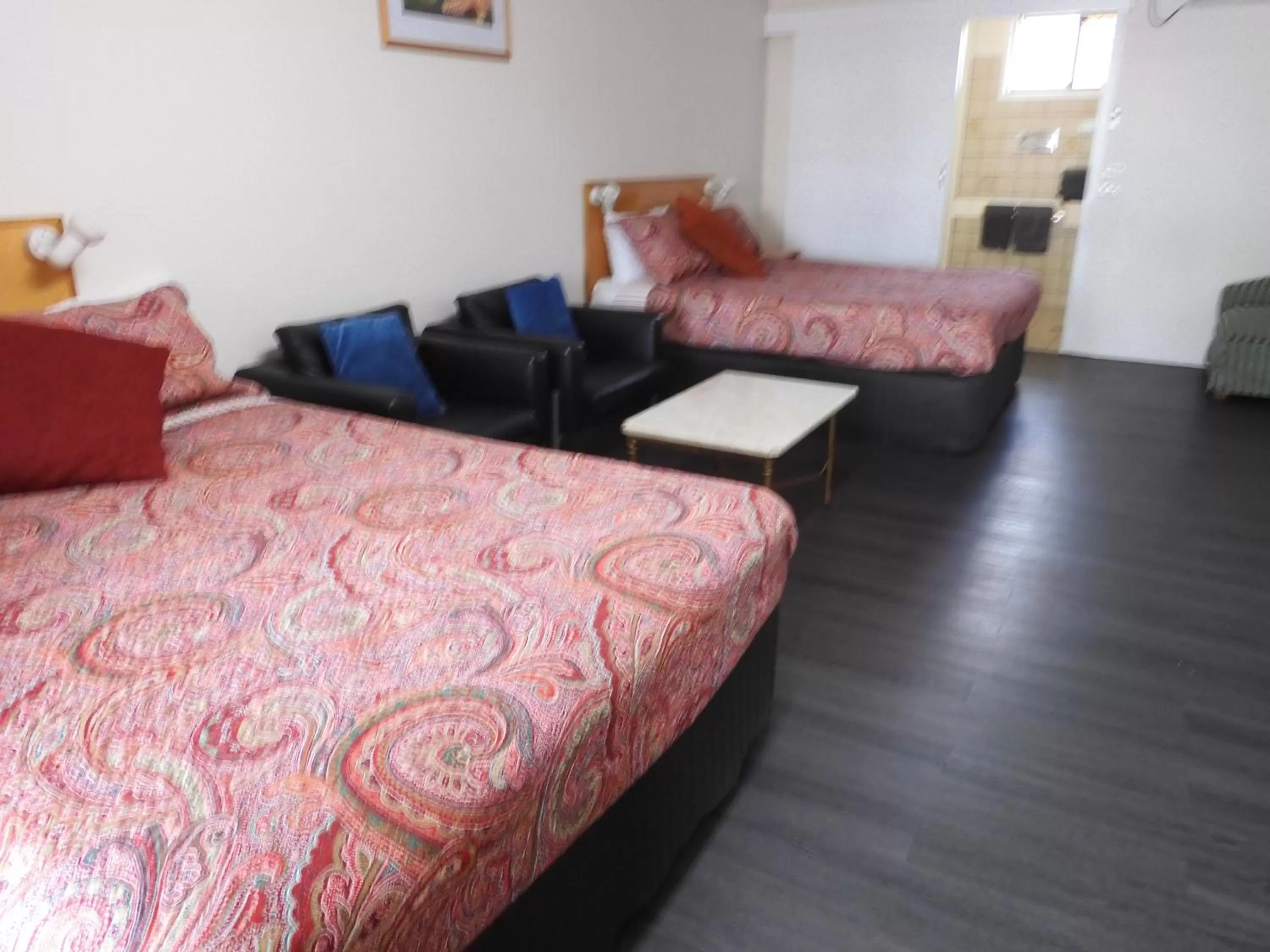 Bed in Dalby Parkview Motel