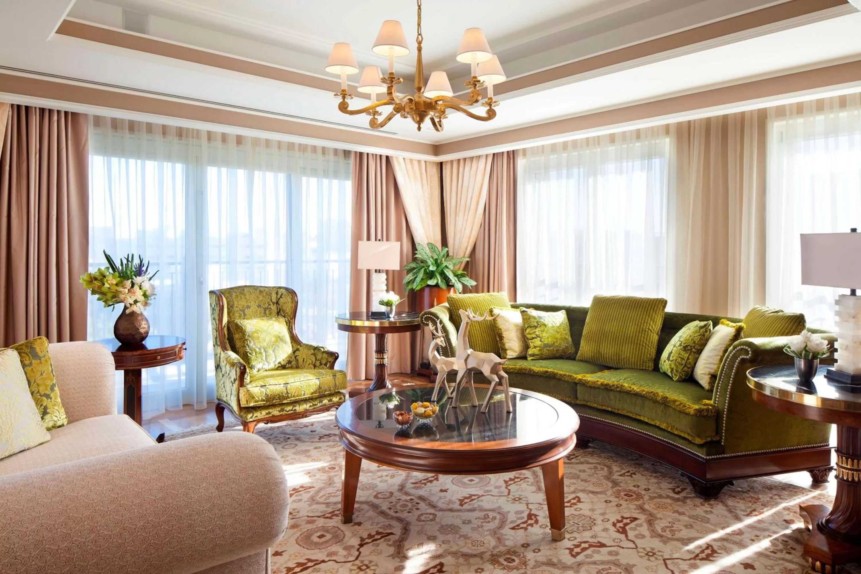 Living room in Waldorf Astoria Jerusalem