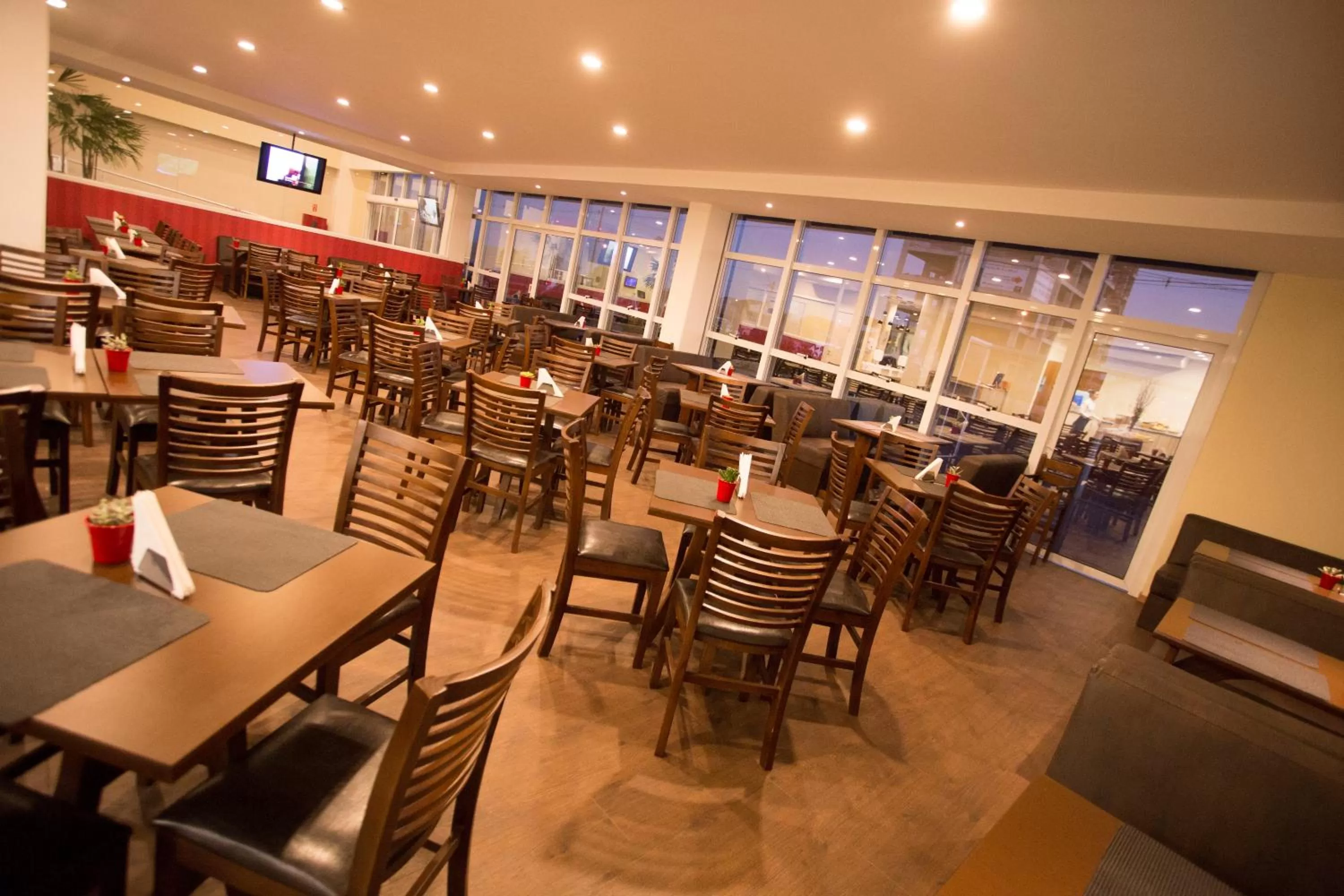 Restaurant/places to eat in Druds Hotel Hortolândia