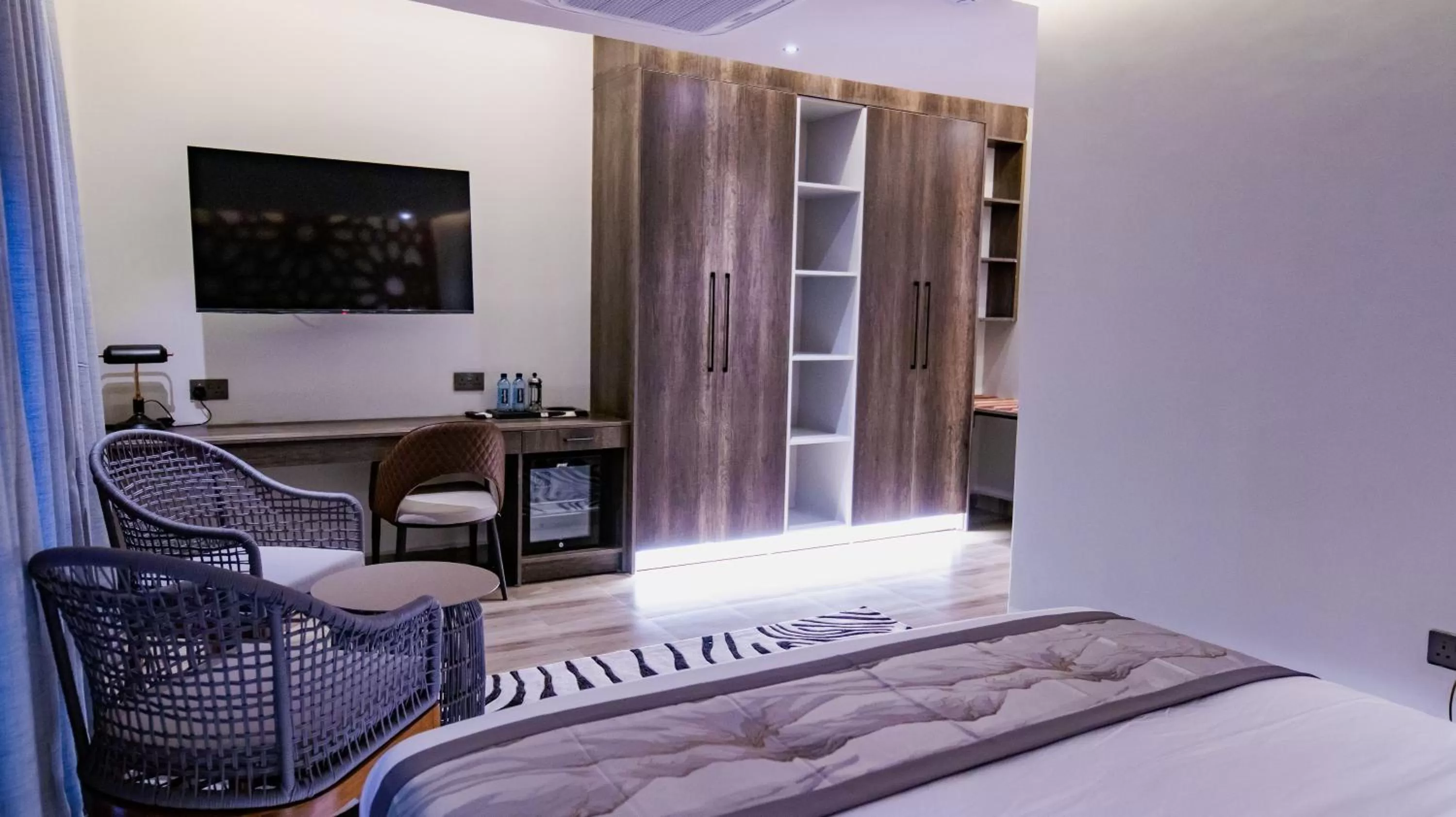 Bedroom, TV/Entertainment Center in Gigiri Lion Villas II