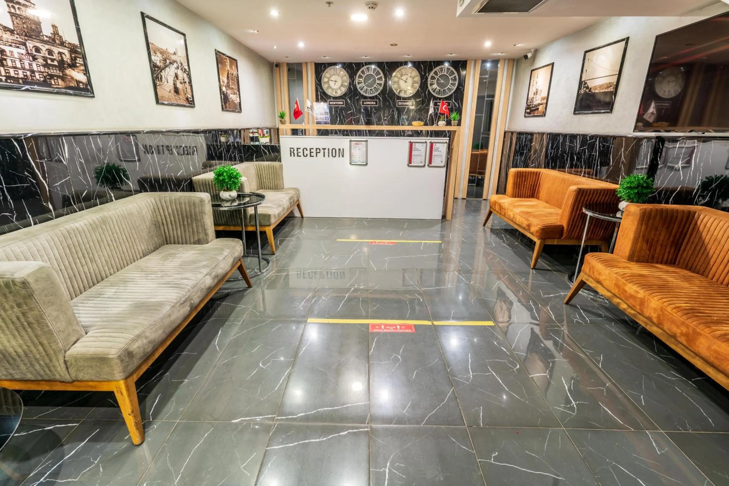 Lobby or reception in Istanbul Airport Express Hotel